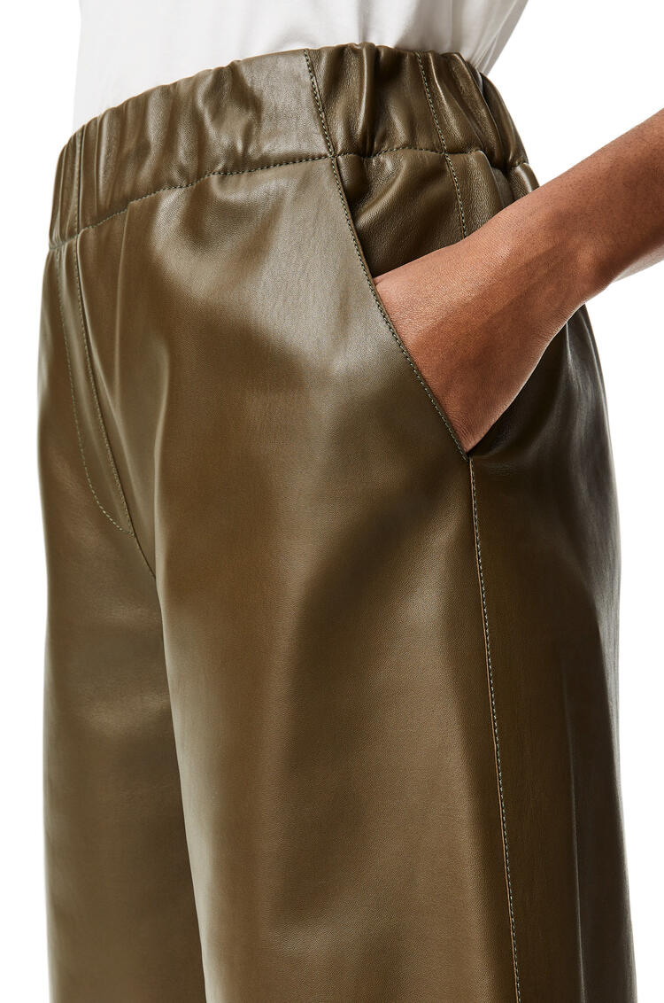 LOEWE Cropped elasticated waist trousers in nappa Khaki Green pdp_rd