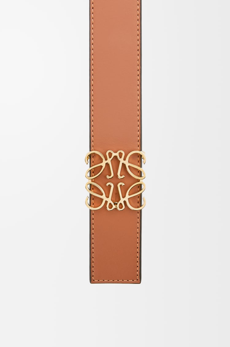 LOEWE Cinturón reversible en piel de ternera lisa con Anagrama Bronceado/Negro/Dorado