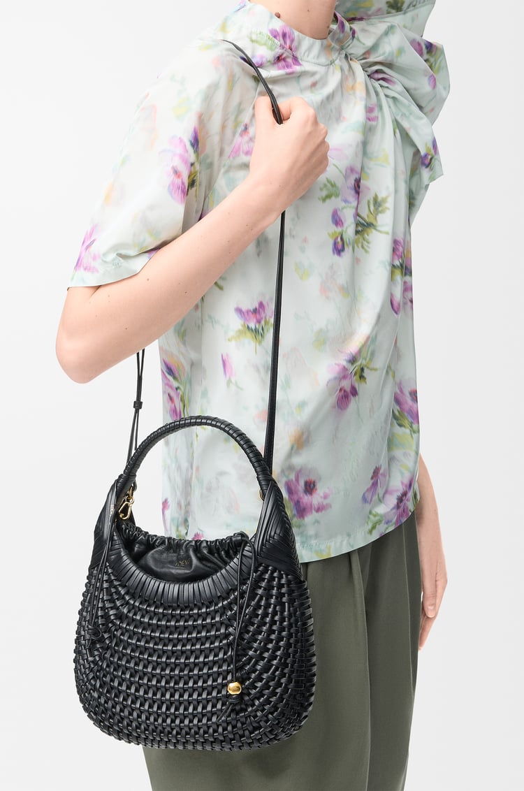LOEWE ダイヤモンド ホーボーバッグ（カーフ） ブラック