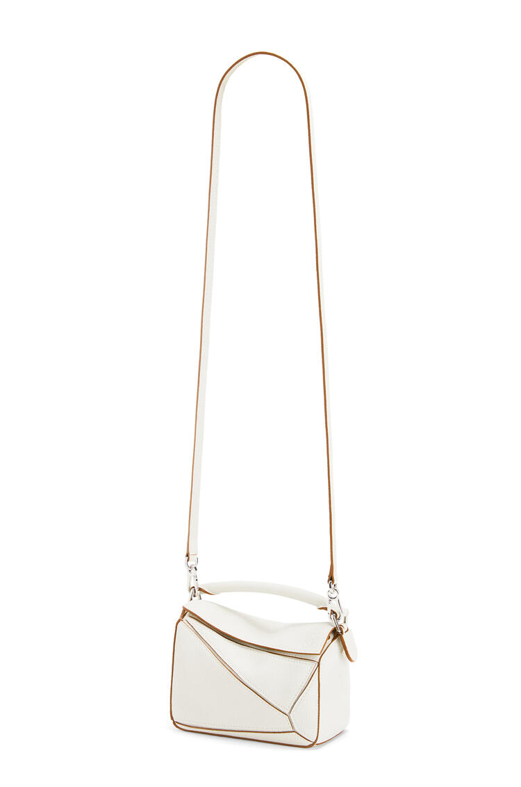 LOEWE Mini Puzzle bag in soft grained calfskin Soft White pdp_rd