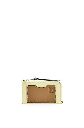 30代、40代、50代の女性におすすめの、憧れのハイブランドが仕立てる可愛いレディースミニ財布はLOEWEのコイン カードホルダー