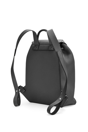 LOEWE Drawstring Backpack in grained calfskin Black plp_rd