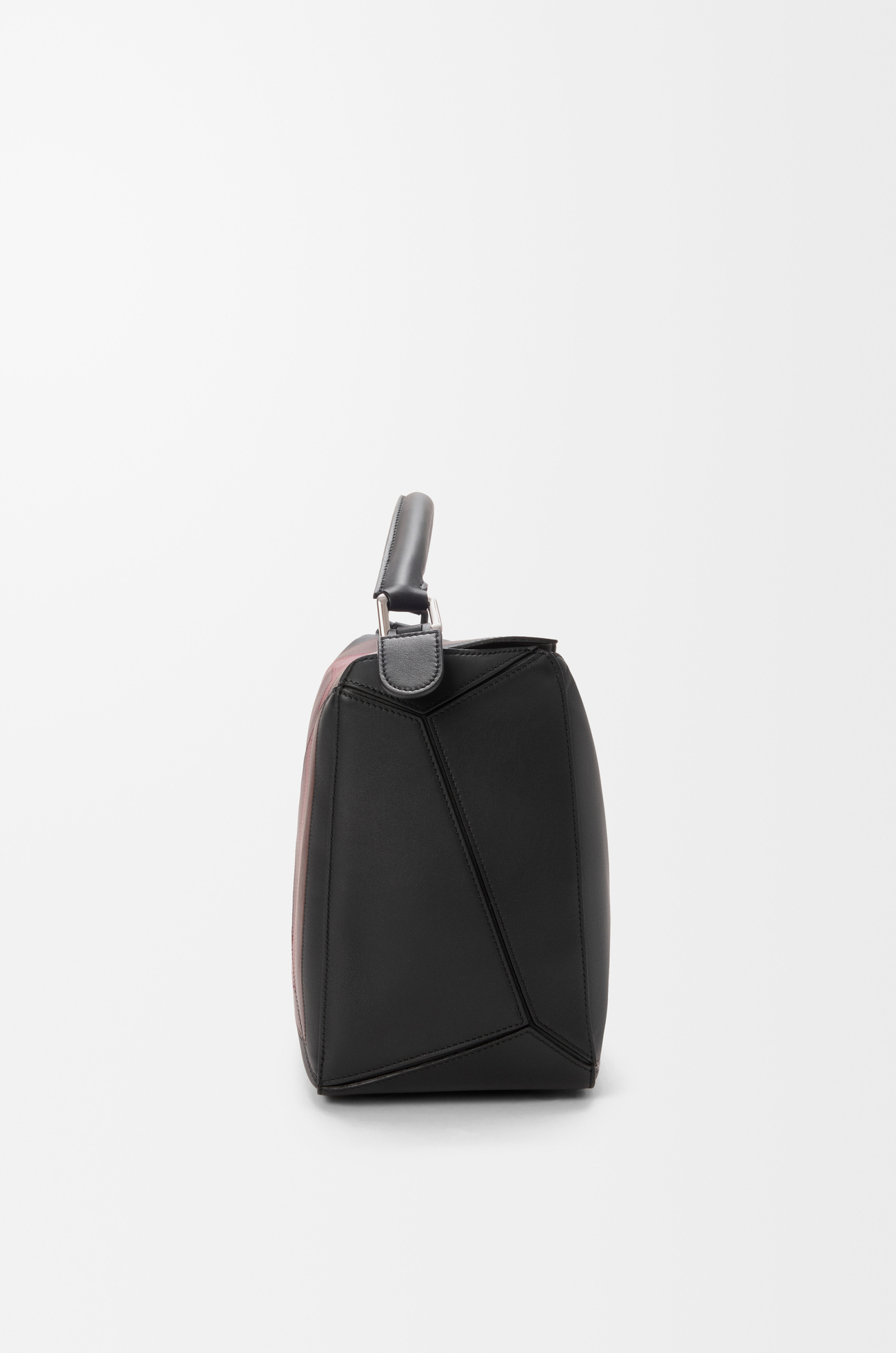 LOEWE 라지 퍼즐 백 - 나파 카프스킨 Black/Burgundy