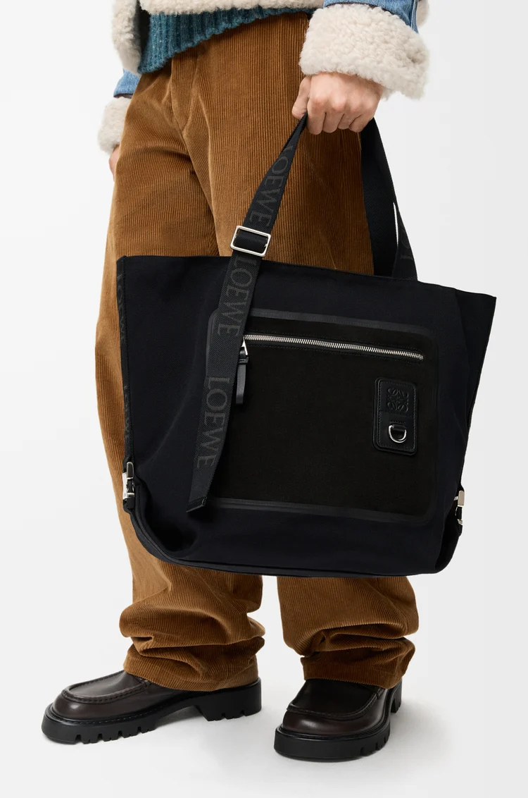 LOEWE Flex Tote Bag mit Reißverschluss aus Canvas und Veloursleder Schwarz