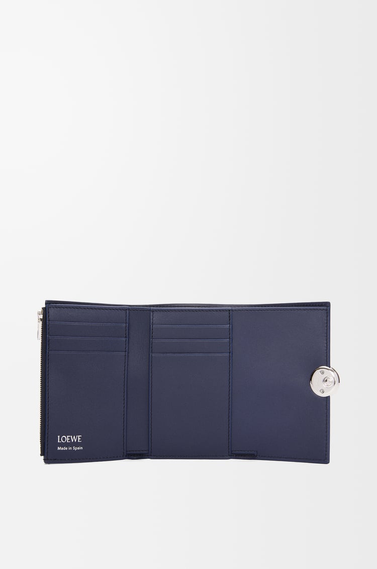 LOEWE Cartera vertical pequeña Pebble en piel napa de ternera Azul Abismo