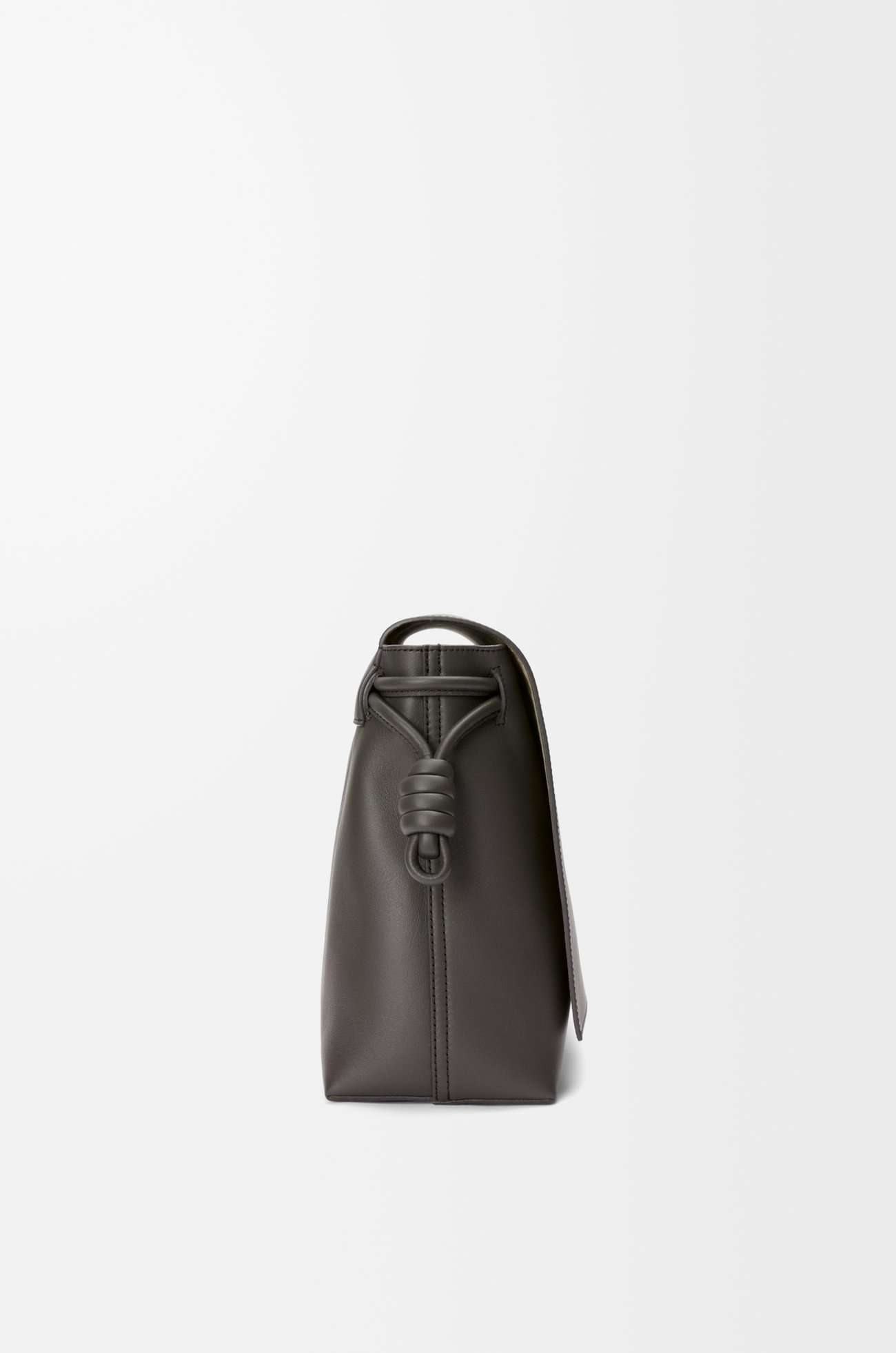 LOEWE Bolso Flamenco Satchel en piel de ternera Gris Oscuro