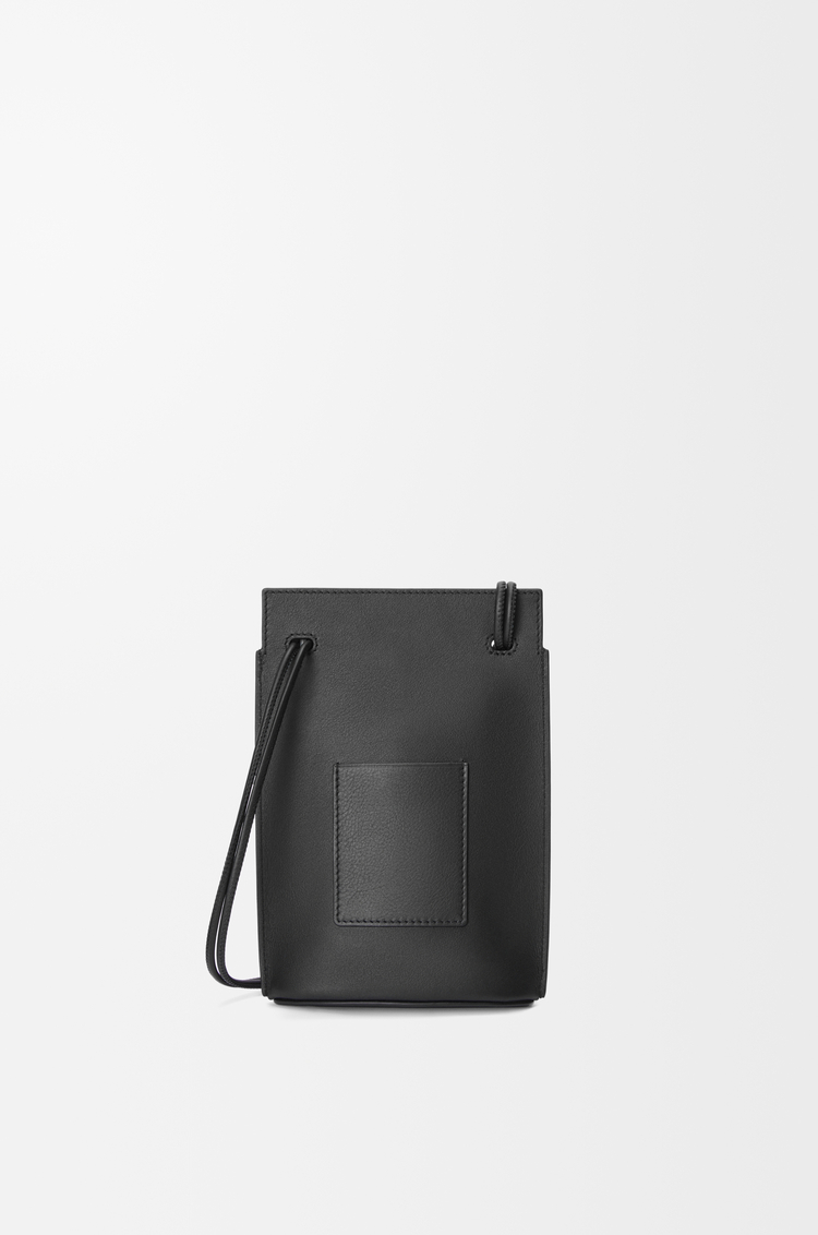LOEWE Pebble Dice pocket in classic calfskin Black