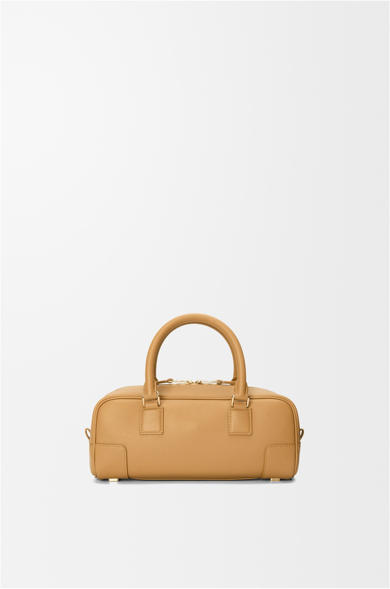 LOEWE 納帕小牛皮 Amazona 23 短版包款 溫暖沙漠色