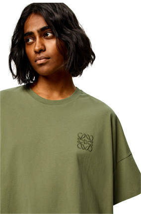 LOEWE Anagram embroidered cropped t-shirt in cotton Sage plp_rd