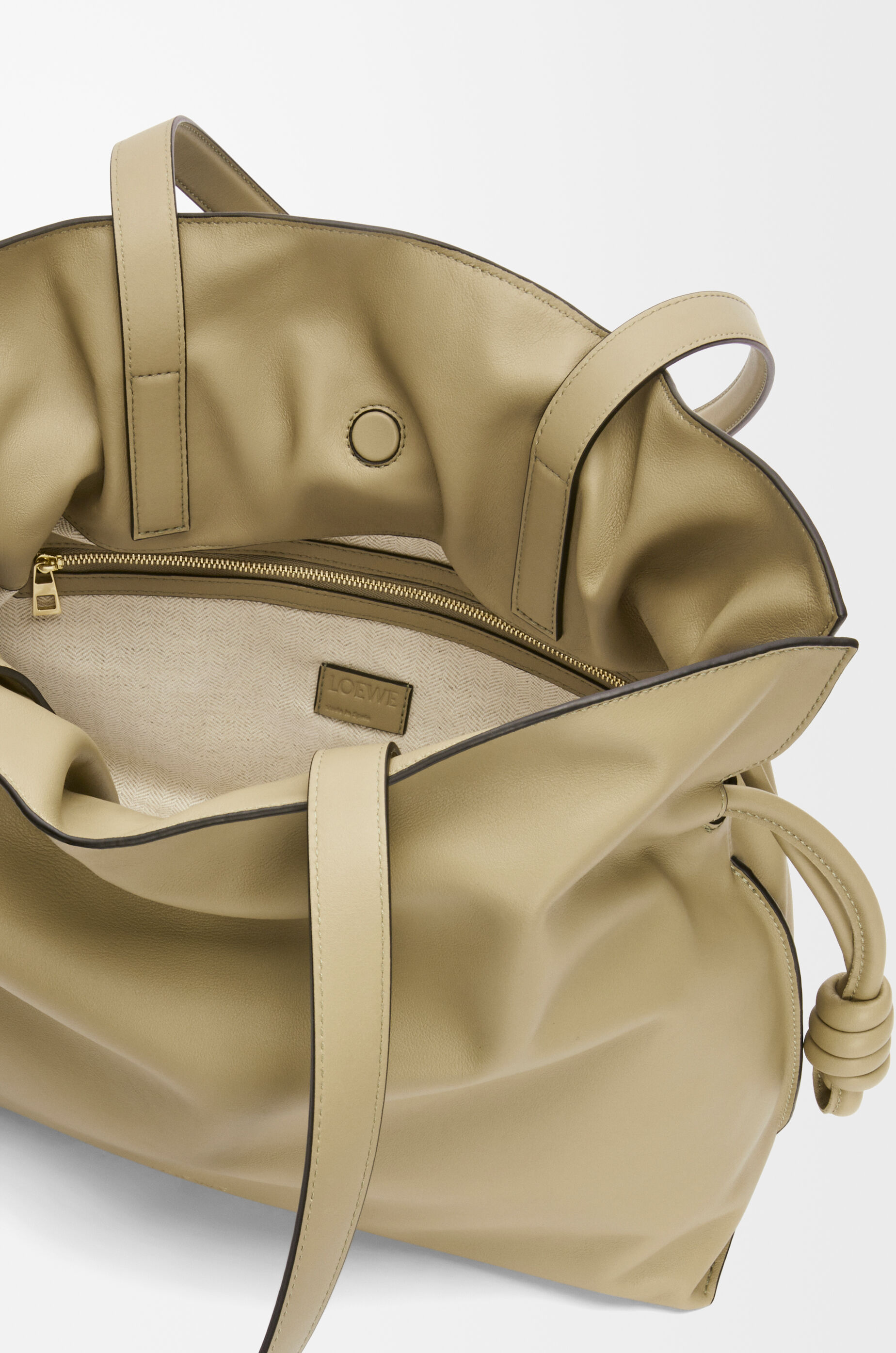 LOEWE フラメンコ　クラッチ　ラージ フラメンコクラッチ ラージ（ナパカーフ） ベージュ - ロエベ 日本