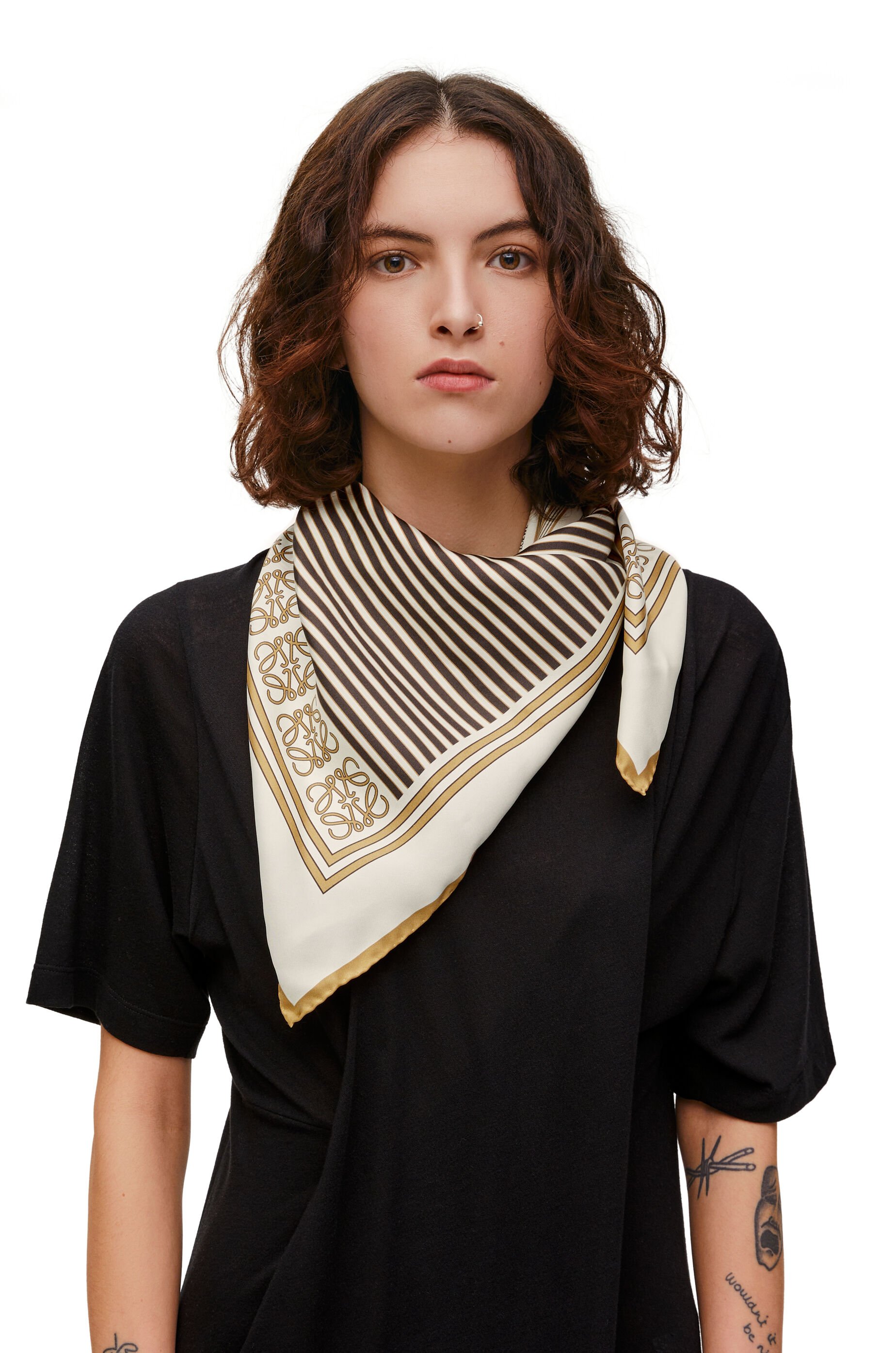 Scarf in silk Brown Multicolor LOEWE