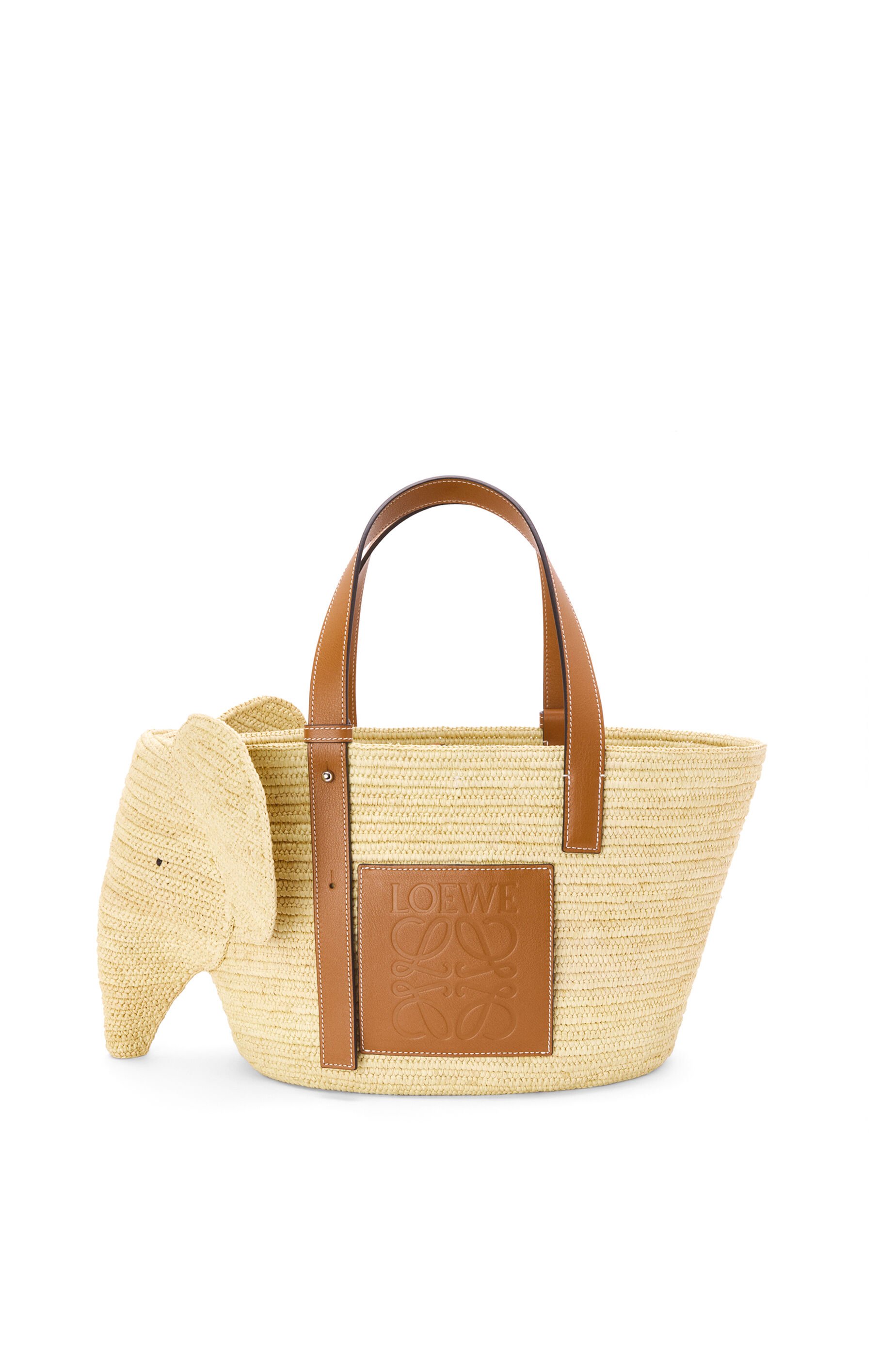 Shell Basket bag in elephant grass and calfskin Natural/Pecan - LOEWE