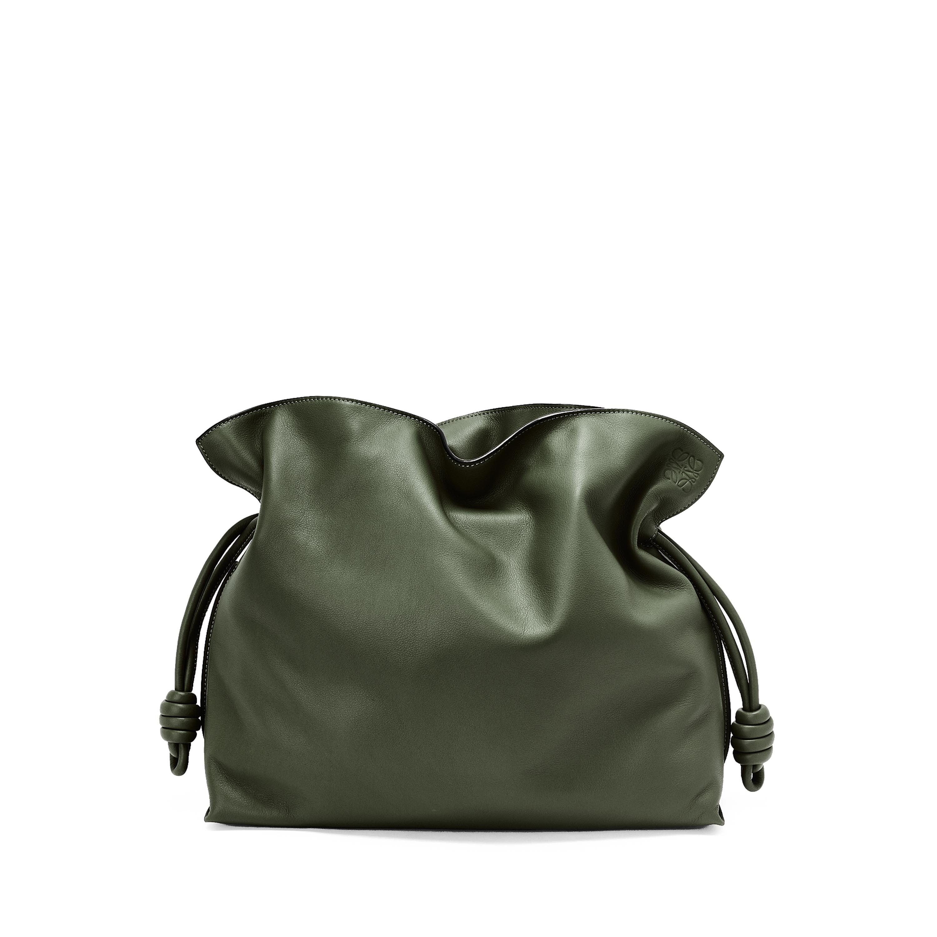 LOEWE | Reinventando la artesanía y la piel.