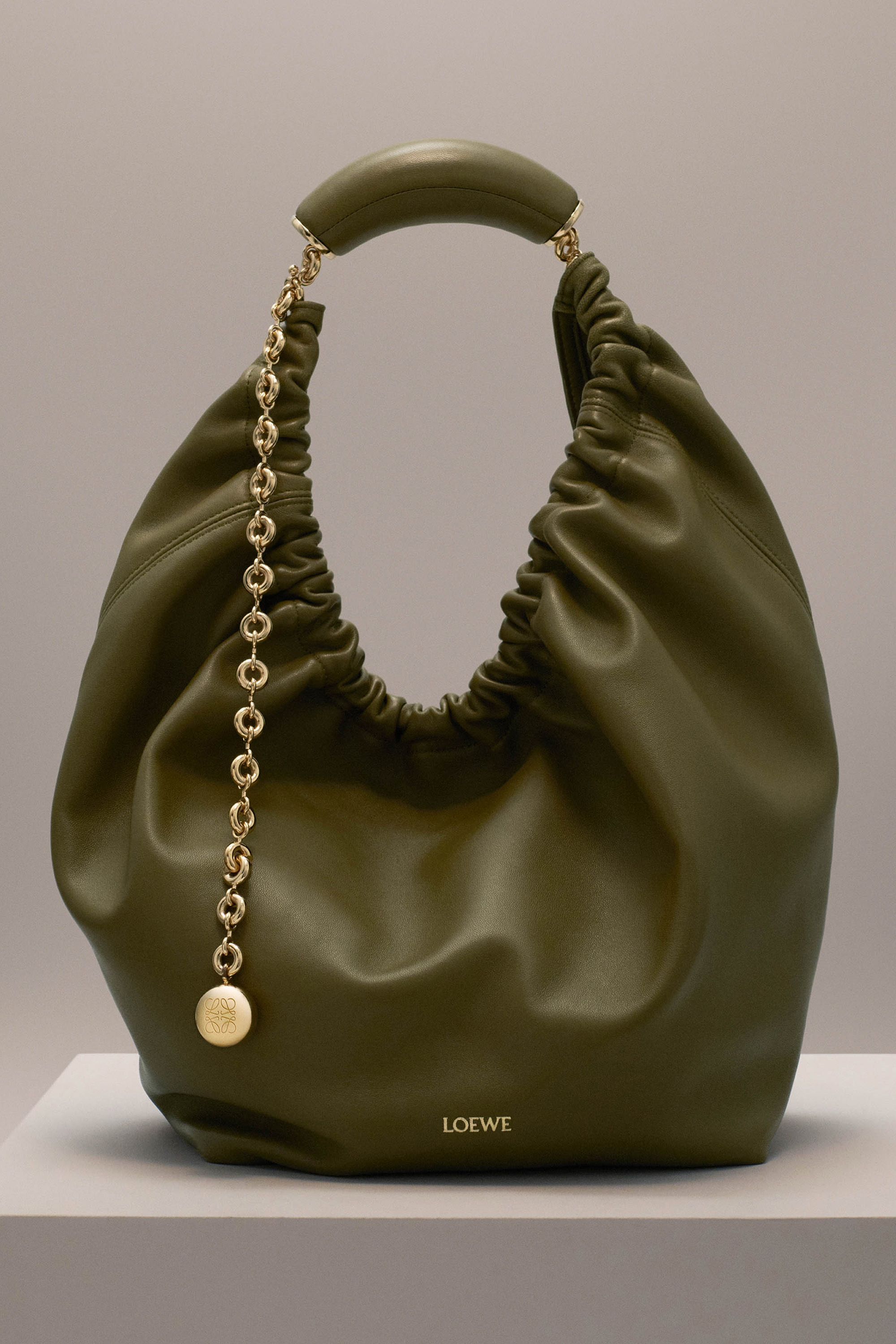 Paseo satchel in shiny nappa calfskin Emerald Green - LOEWE