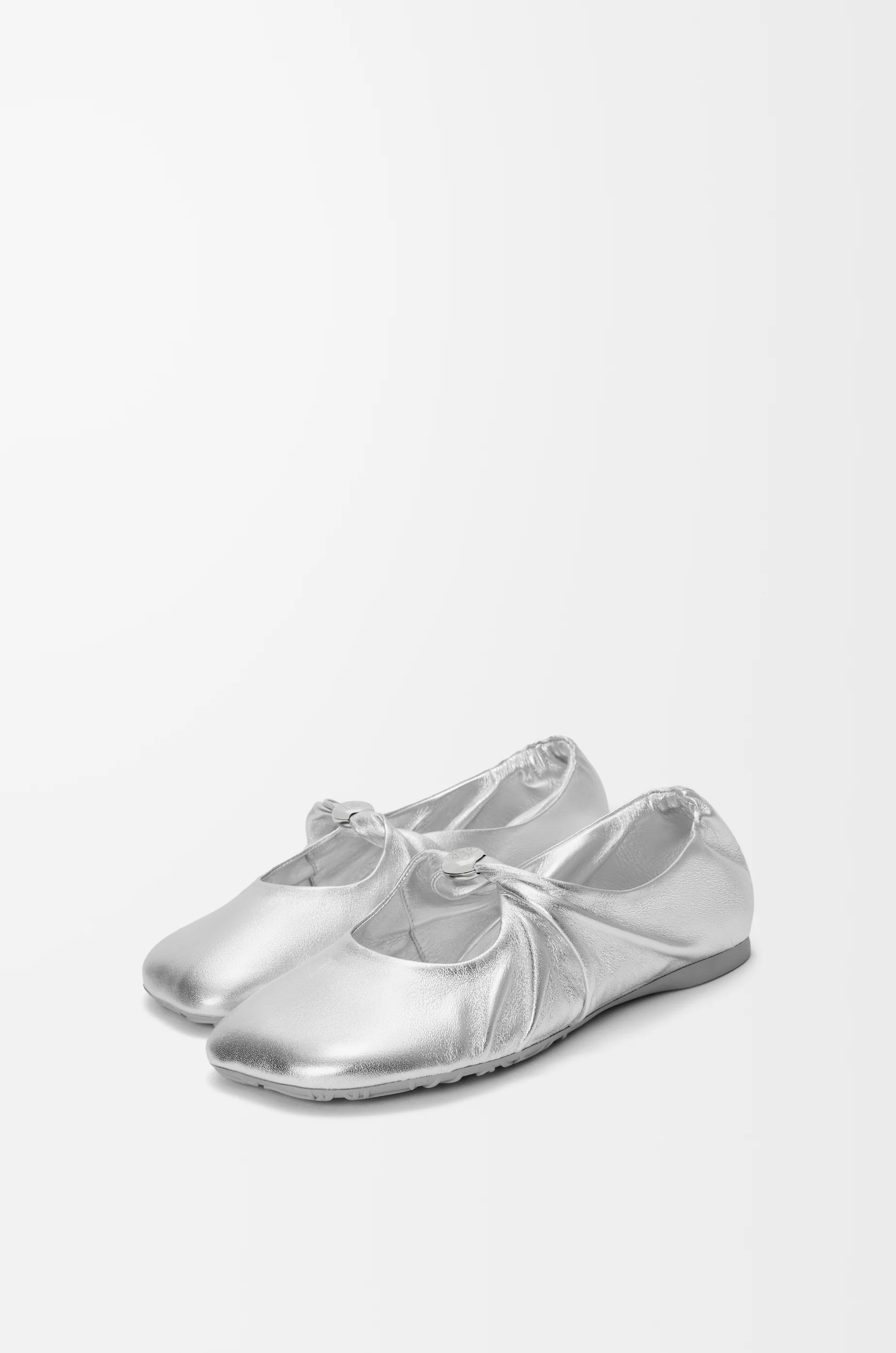LOEWE Pebble Soft ballerina in laminated nappa lambskin Silver