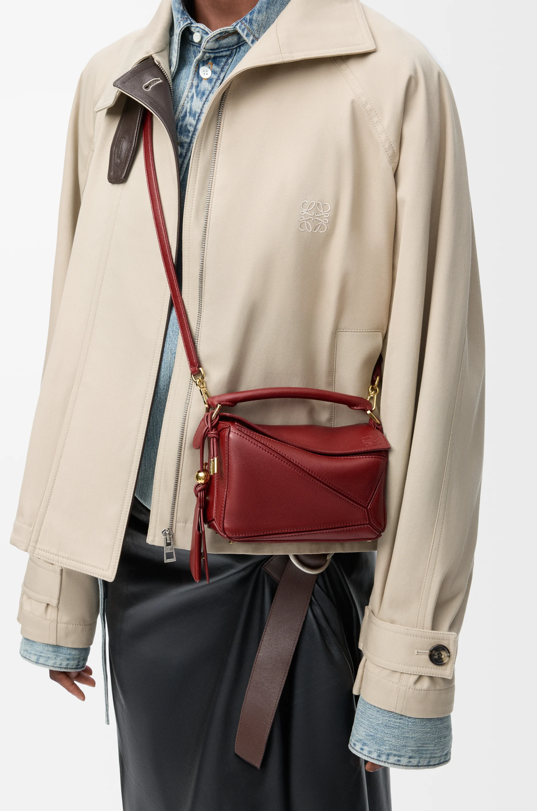 LOEWE Mini Featherlight Puzzle bag in nappa lambskin Burnt Red