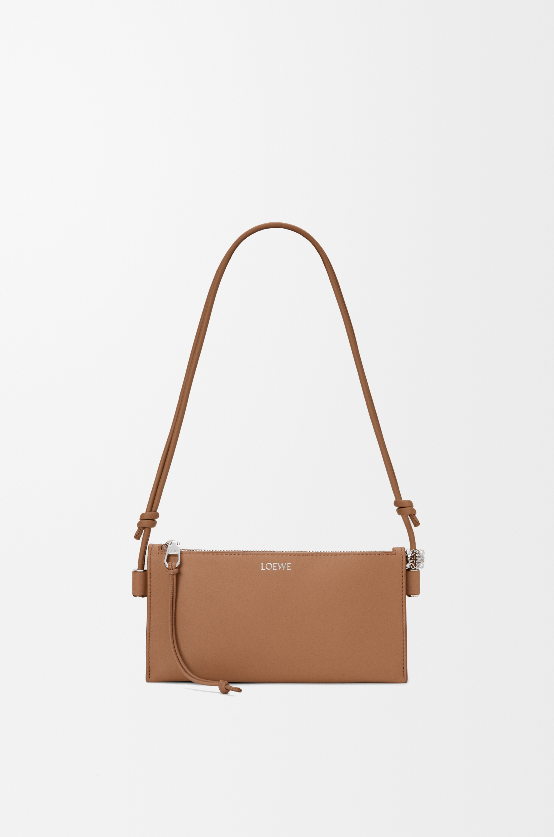 LOEWE アイ ロエベ ネイチャー ボア ファー ポーチ ショルダー 未使用級 C630R10X03_9579_1P.jpg
