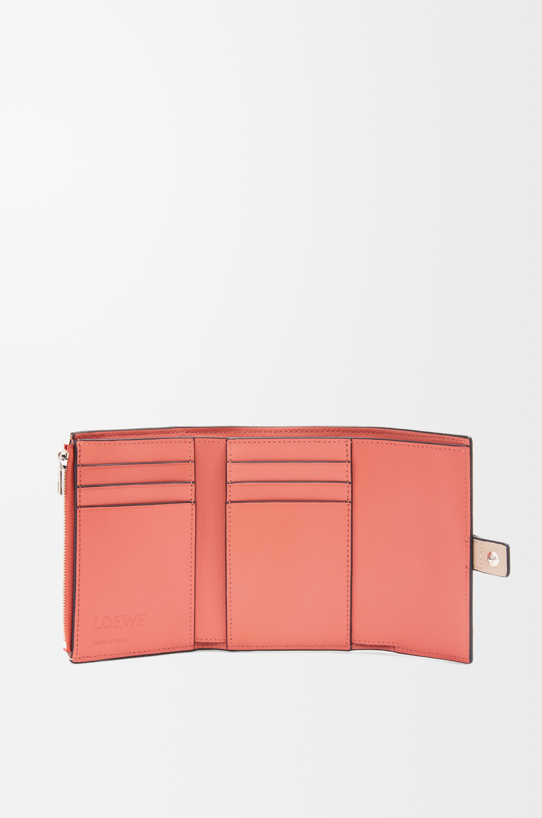 Loewe Small Vertical Wallet In Soft Grained Leather Skin For Woman