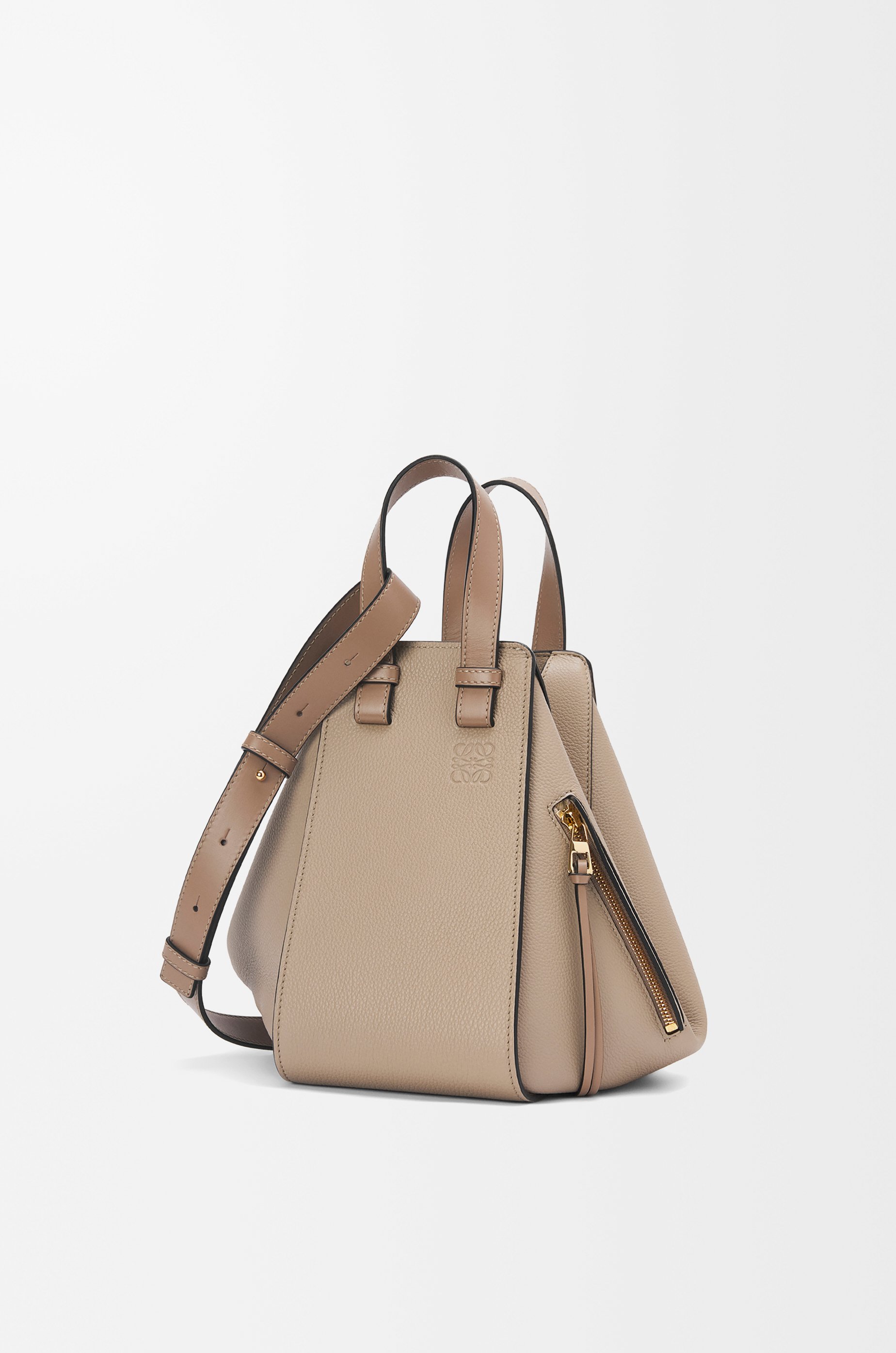 Hammock Small Leather Shoulder Bag in Beige - Loewe