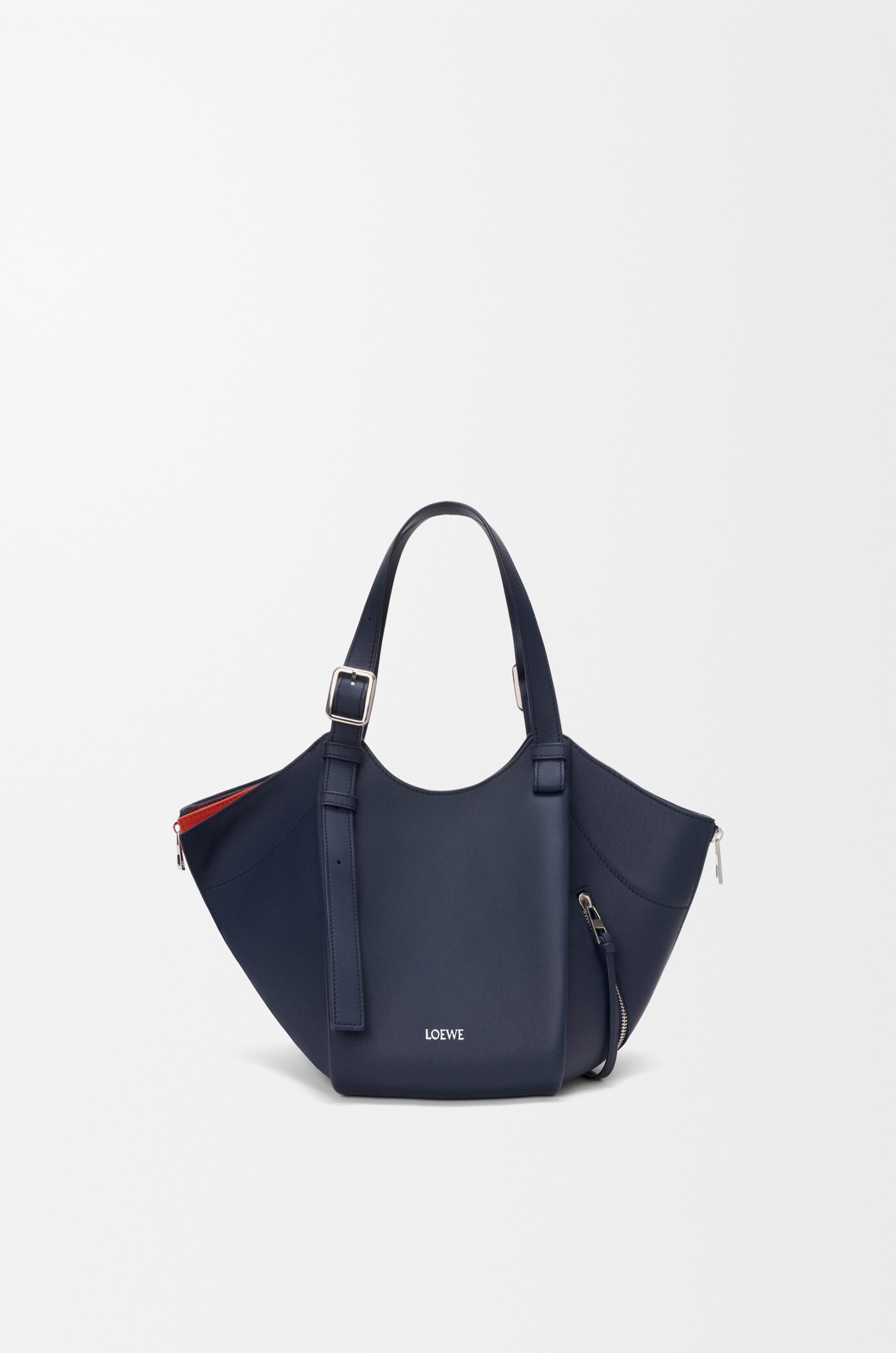 LOEWE ネイビー ブラック　リバーシブル　フリンジ付 レイヤード ハンモック フリップ バッグ（クラシックカーフ） ブルー