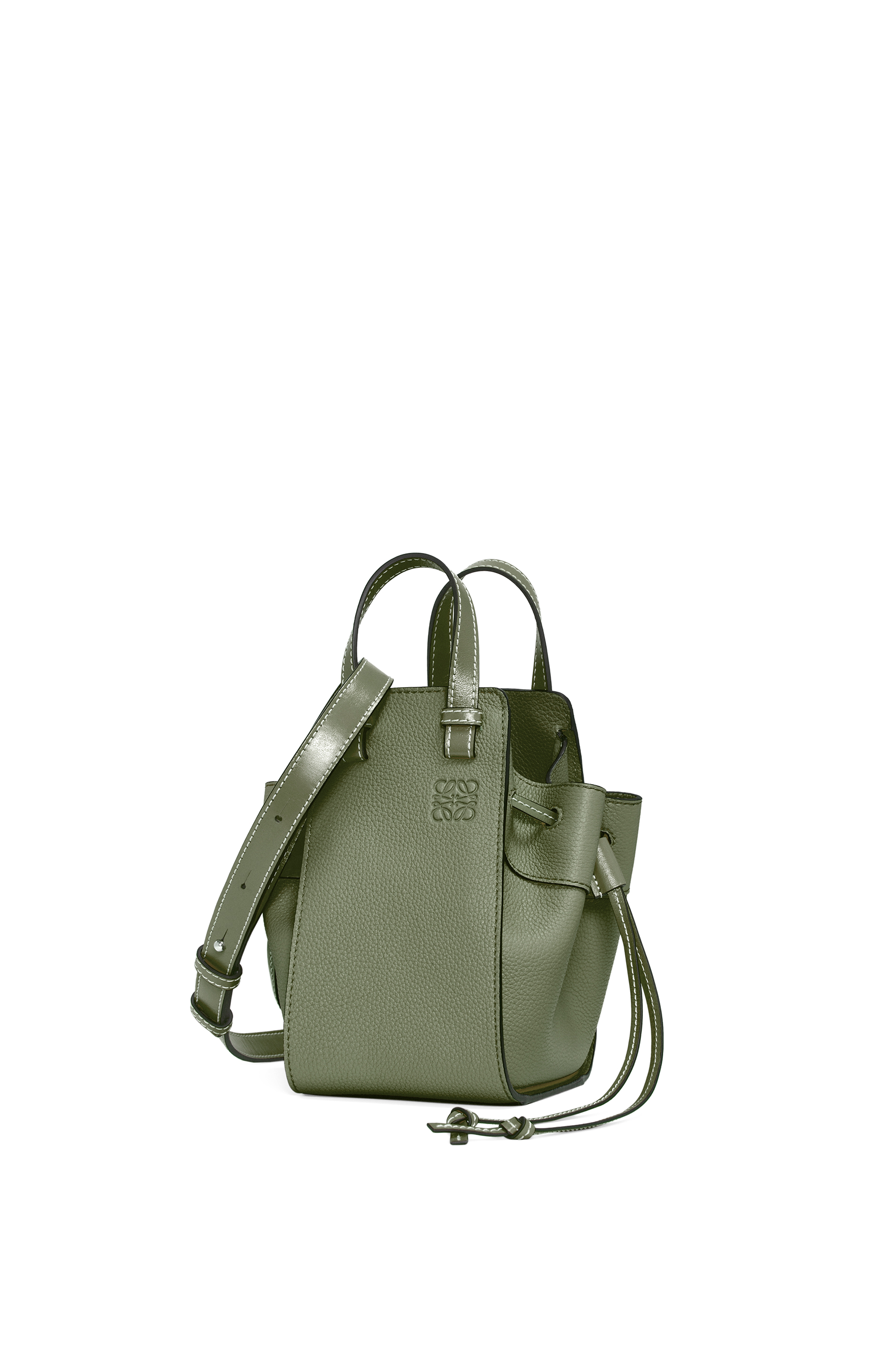 loewe hammock medium leather shoulder bag
