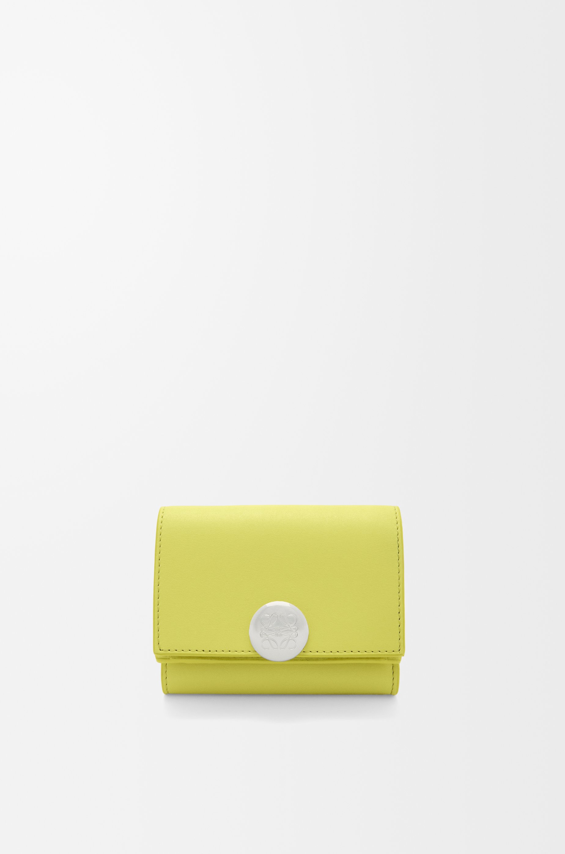 LOEWE ハウル　トライフォールドウォレット トライフォールド ウォレット（ソフトグレインカーフ） ベージュ - LOEWE