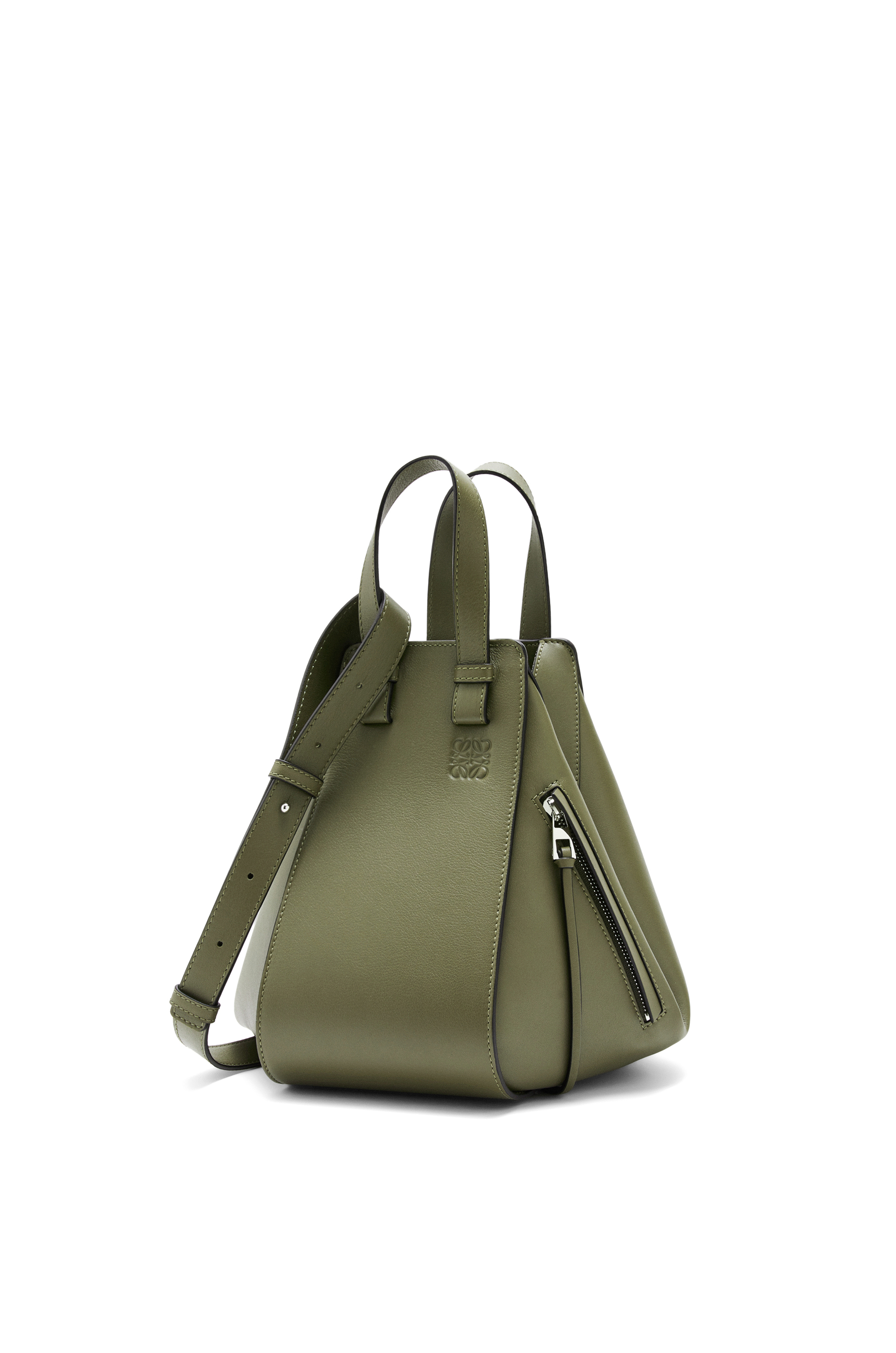 ハンモックバッグ スモール（クラシックカーフ） アボカドグリーン - LOEWE