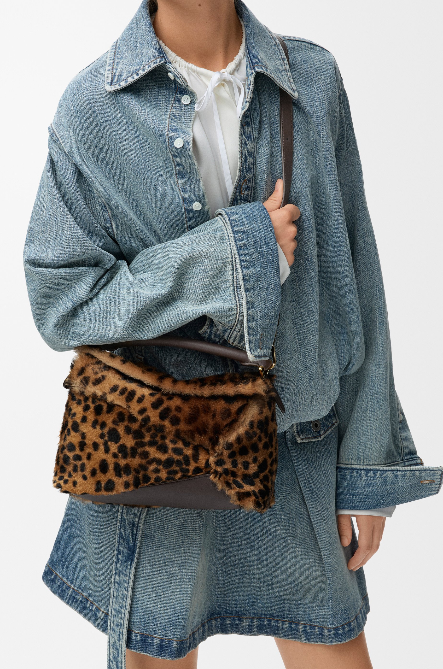 LOEWE Borsa Puzzle Edge piccola in shearling stampato Beige/Marrone