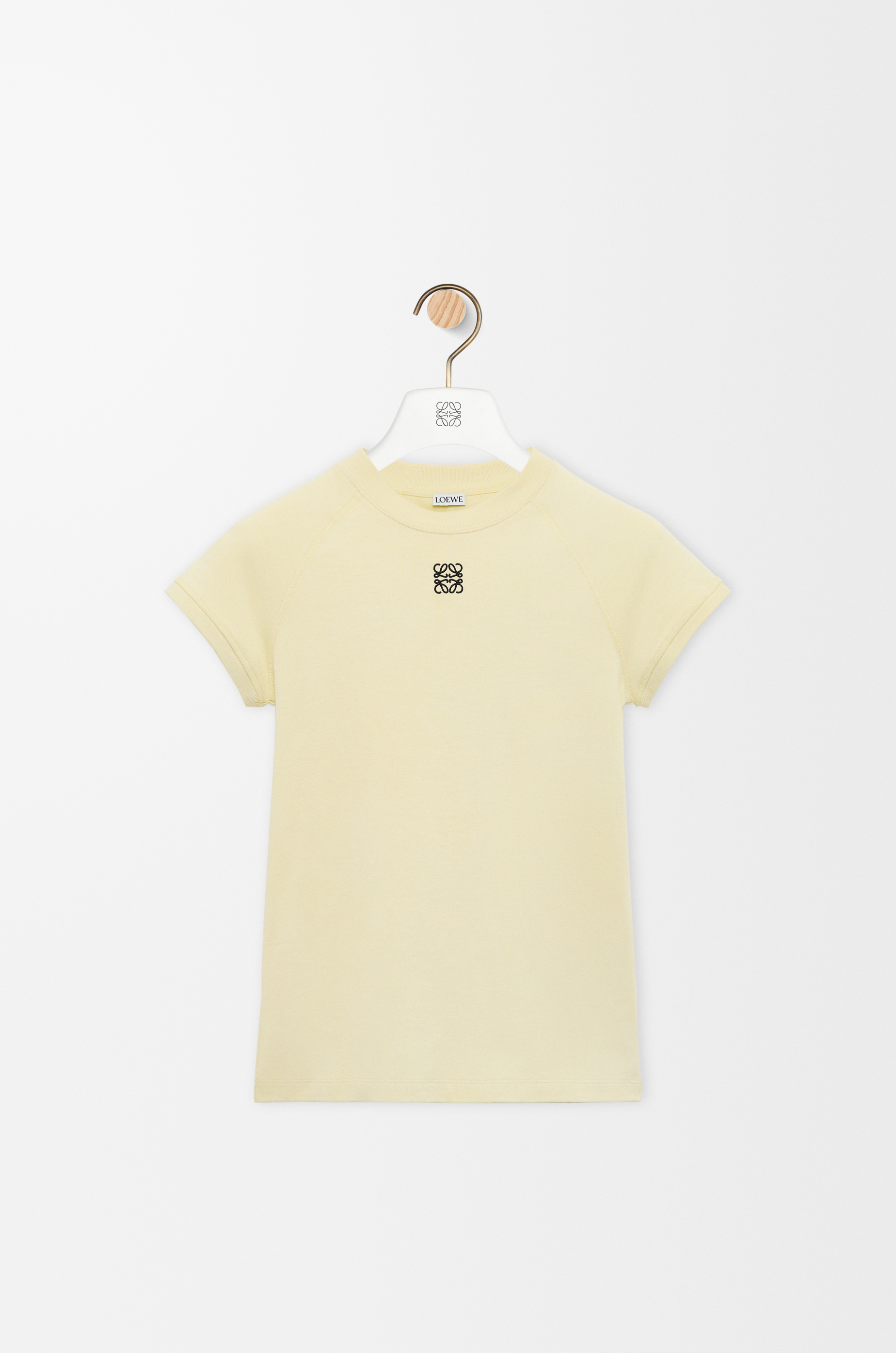 LOEWE ロゴ刺繍 クロップドTシャツ ライトイエロー Small fit T-shirt in cotton blend Yellow - LOEWE APAC official website