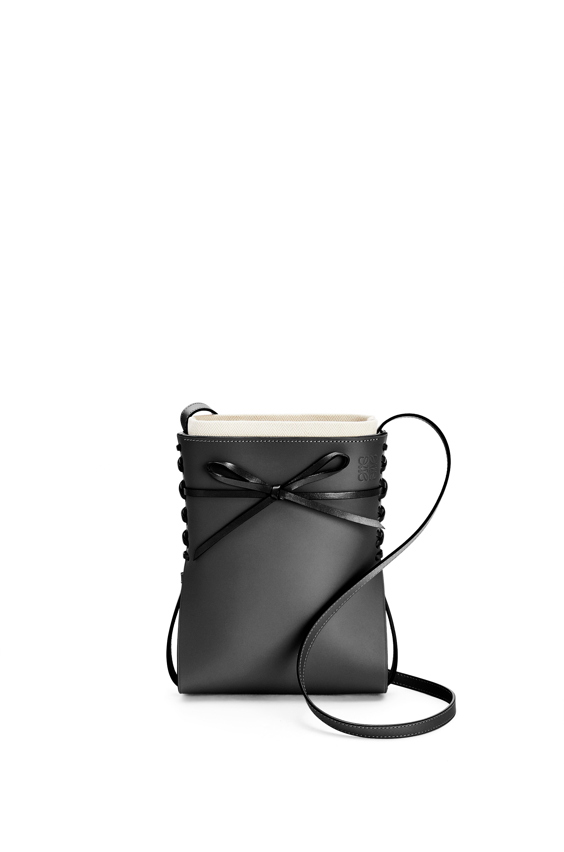 loewe phone bag