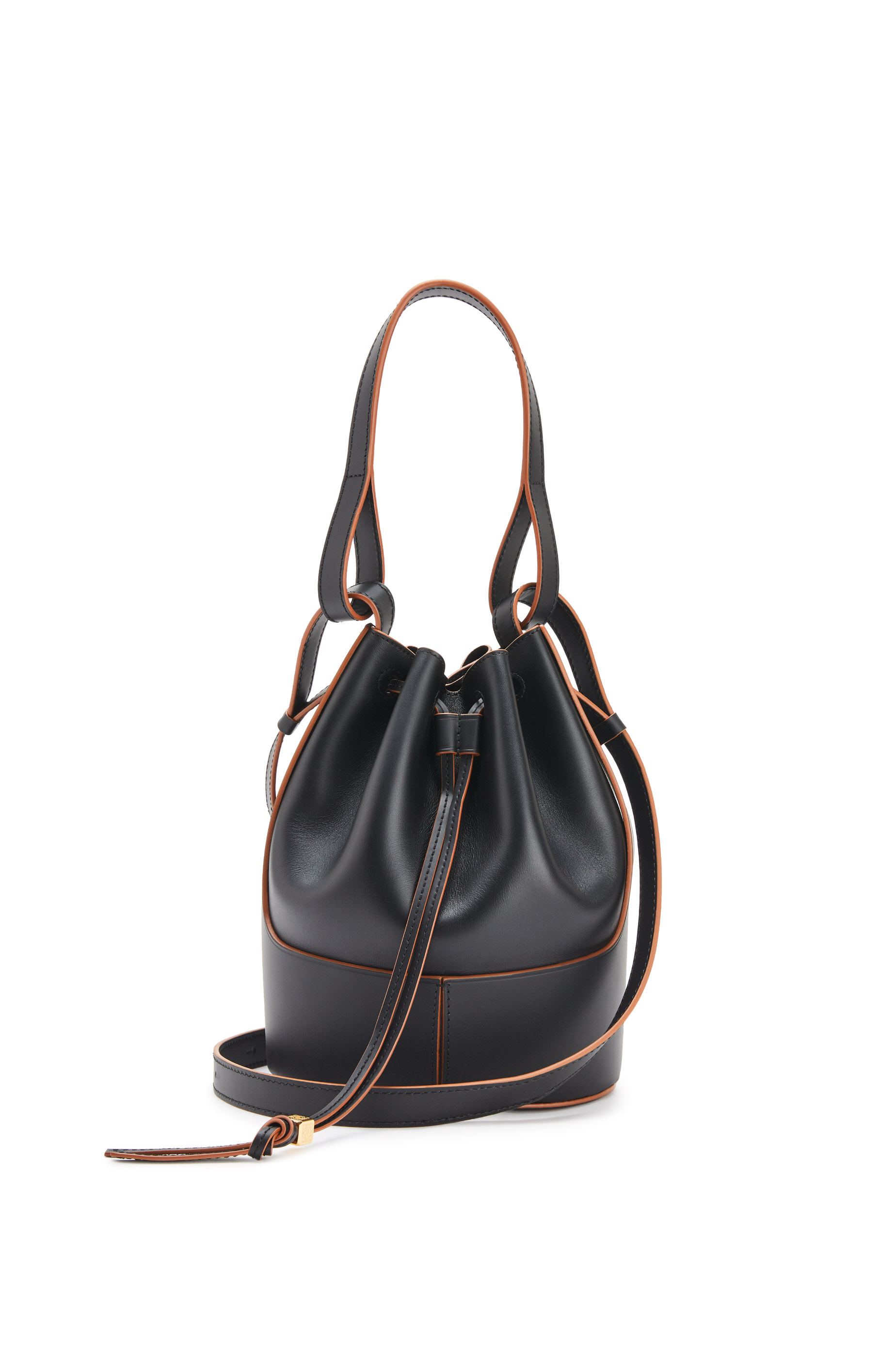 loewe balloon small leather bucket bag