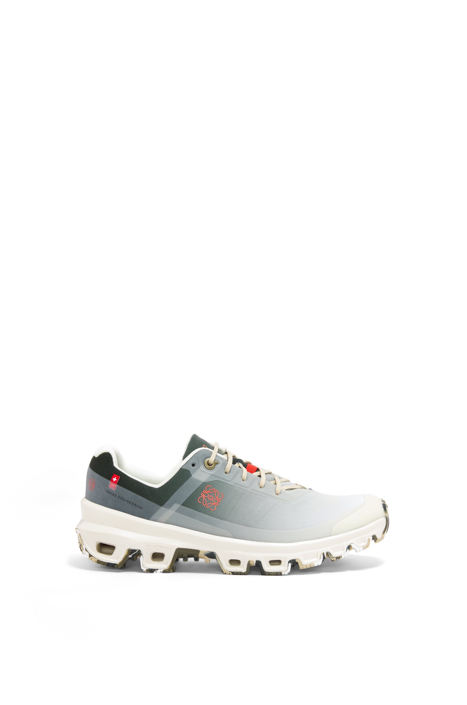 新作多数 LOEWE × On Cloudventure ロエベ クラウドベンチャー adnd.in