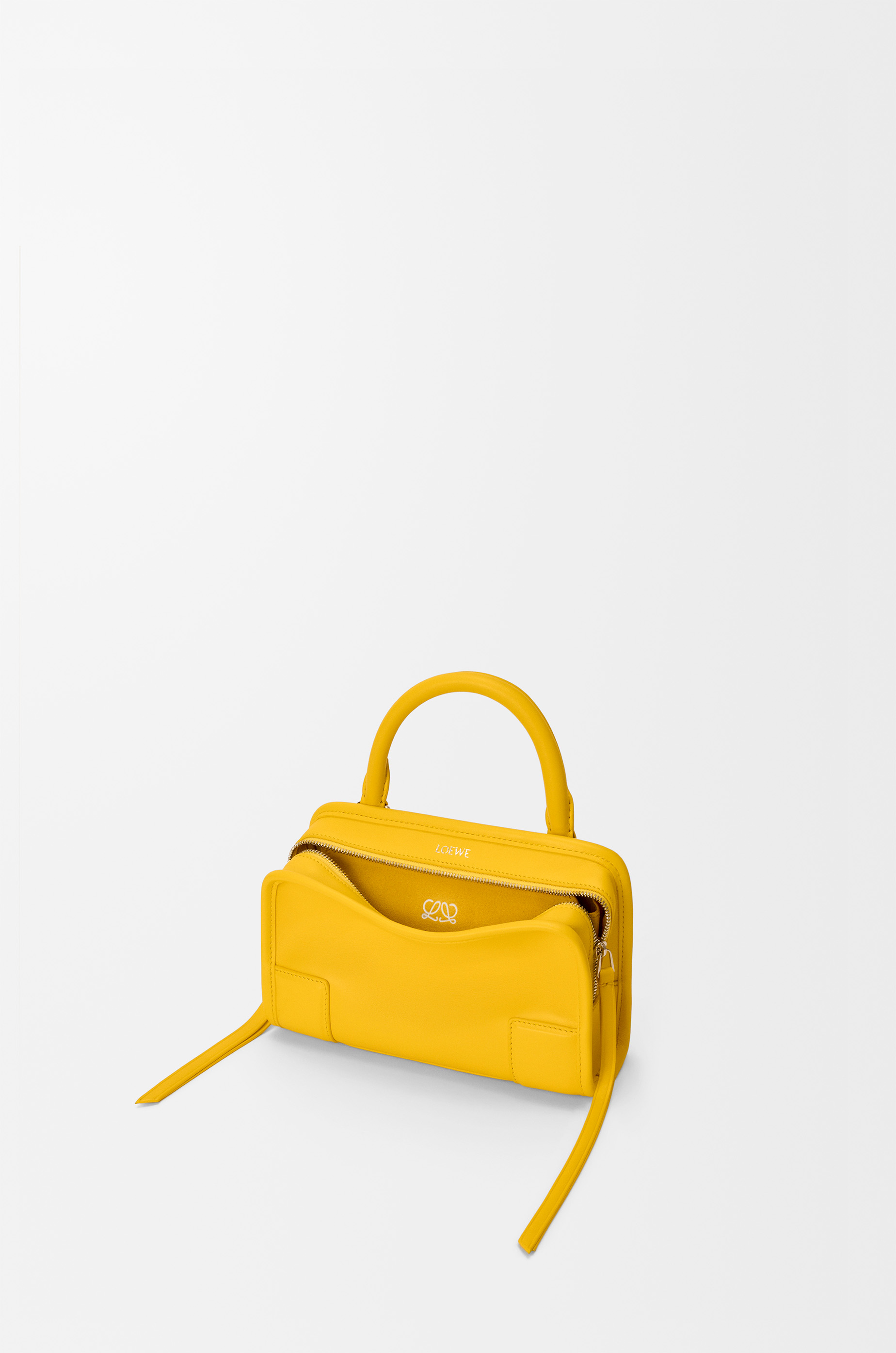 ウィメンズ ロエベ アマゾナバッグ｜アマゾナパースコレクション - LOEWE Japan official website