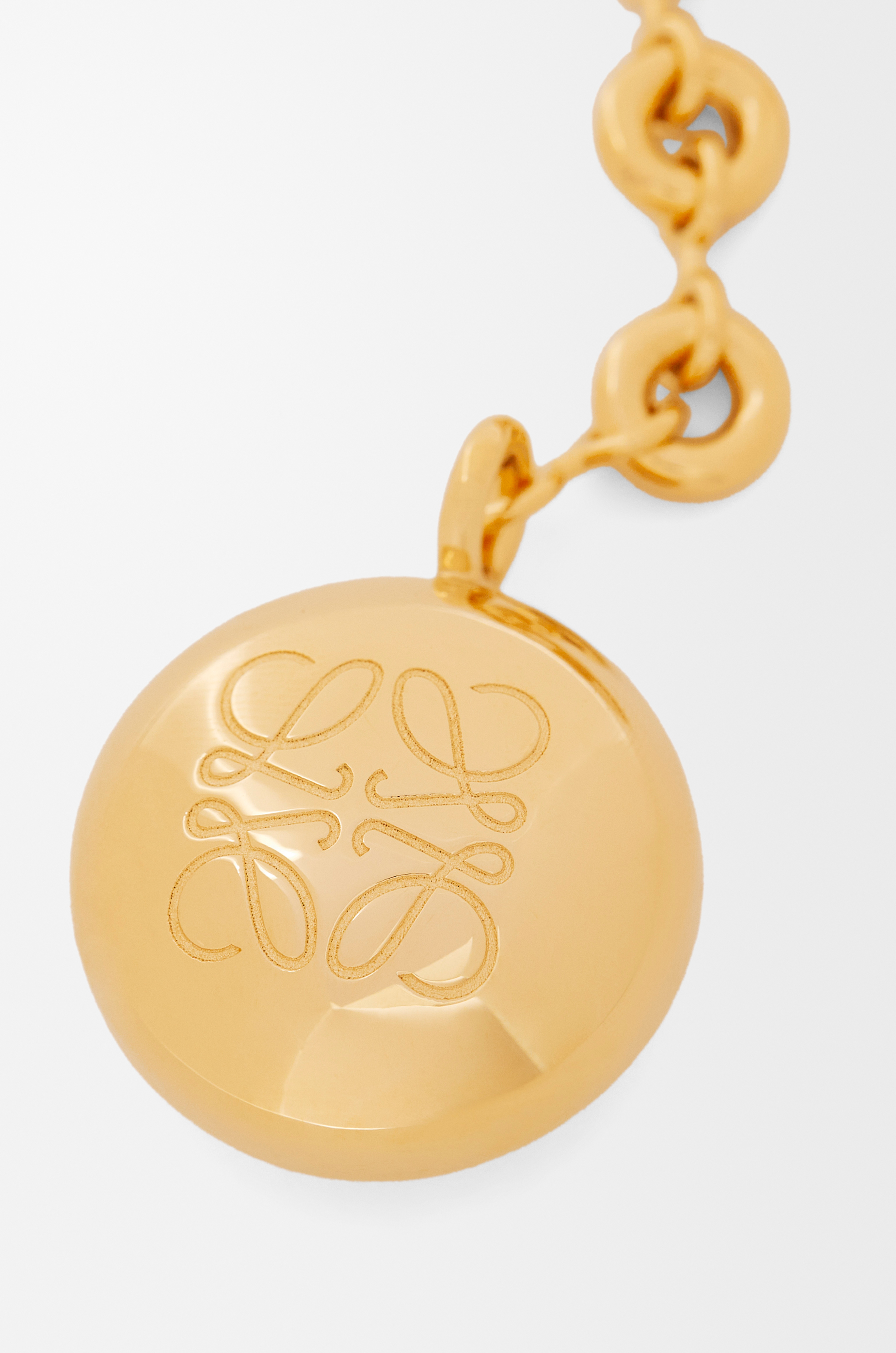 LOEWE Llavero Pebble Dorado