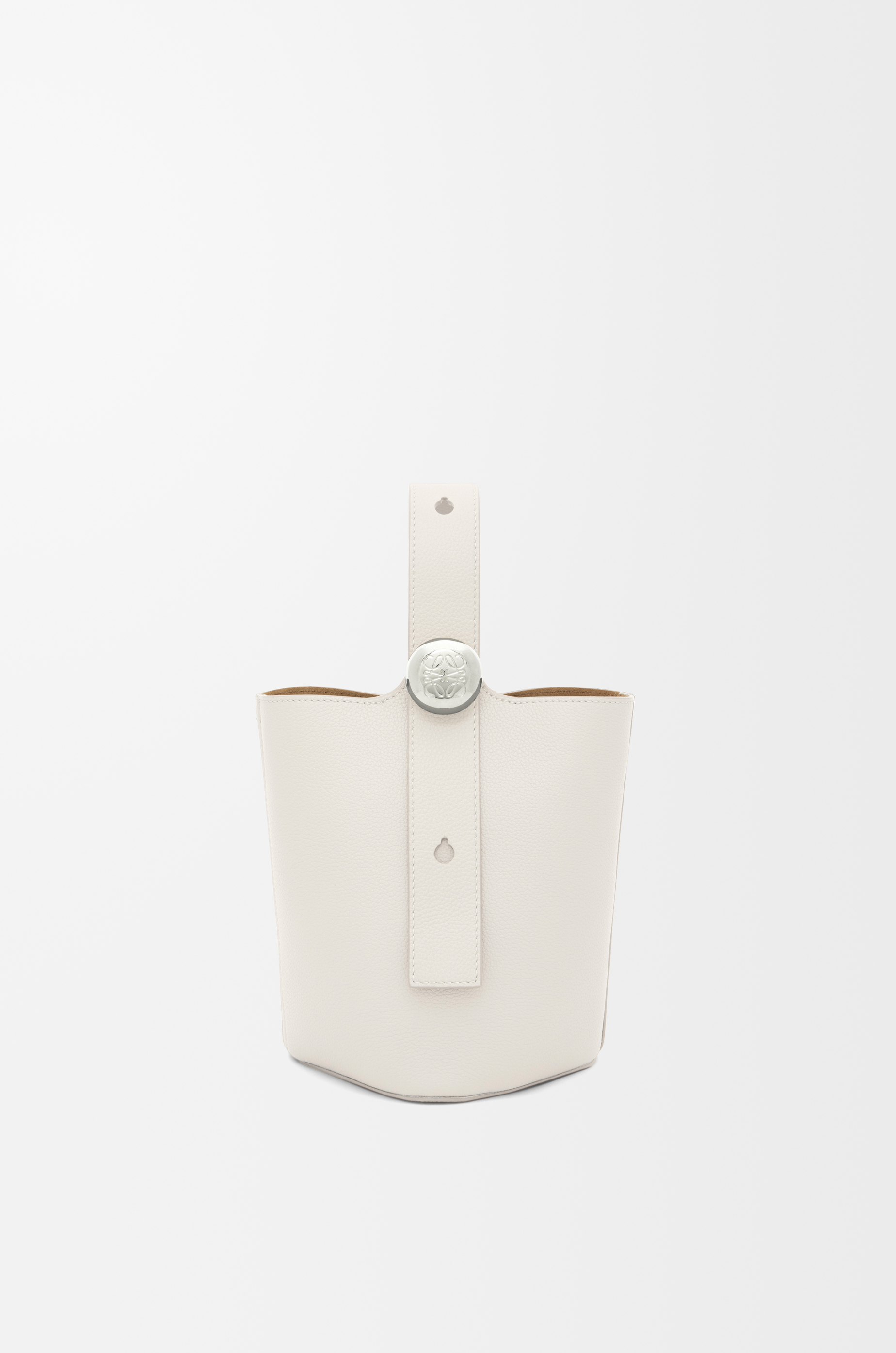 White mini online bucket bag