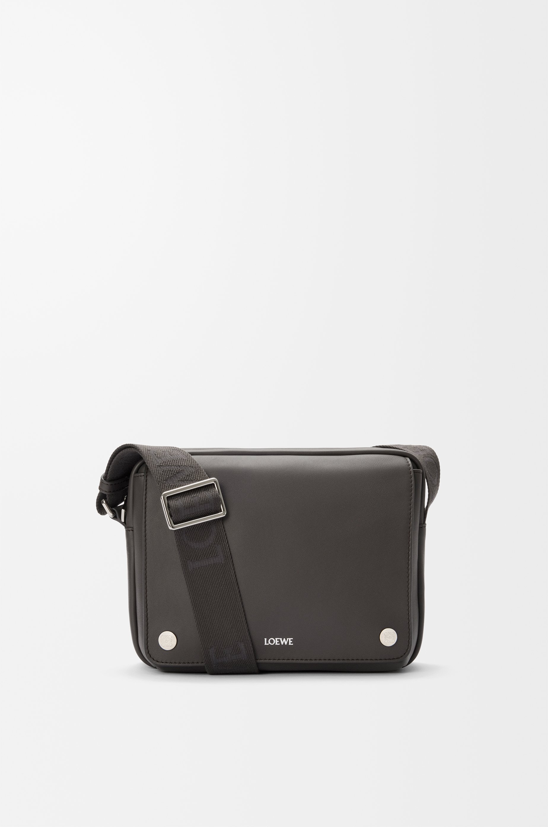 LOEWE メッセンジャーバッグ カラフル ペブル メッセンジャーバッグ ミディアム（スムースカーフ