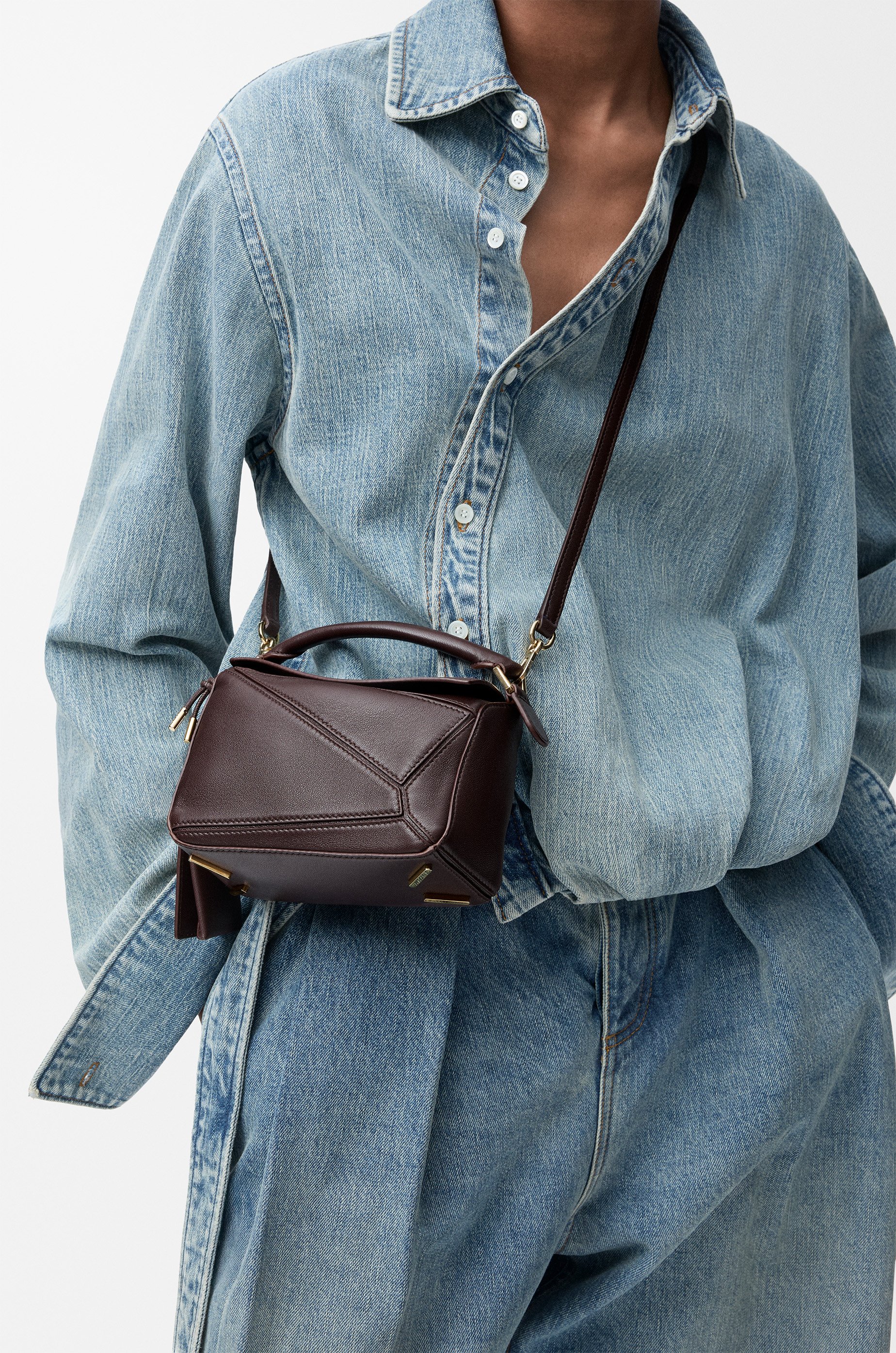 LOEWE Mini Featherlight Puzzle bag in nappa lambskin Dark Chestnut