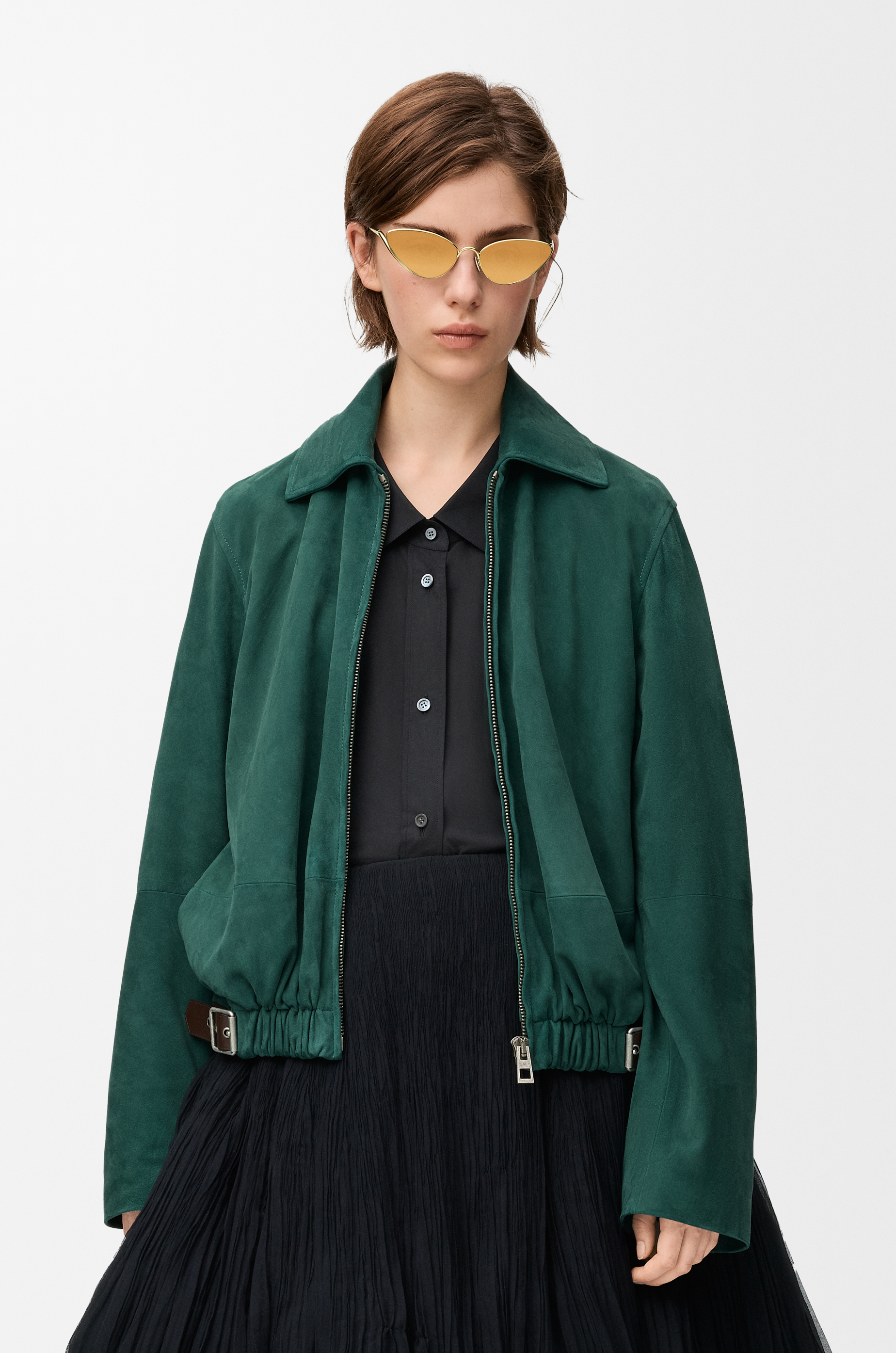 LOEWE Jacke mit Gürtel aus Ziegenveloursleder Grün