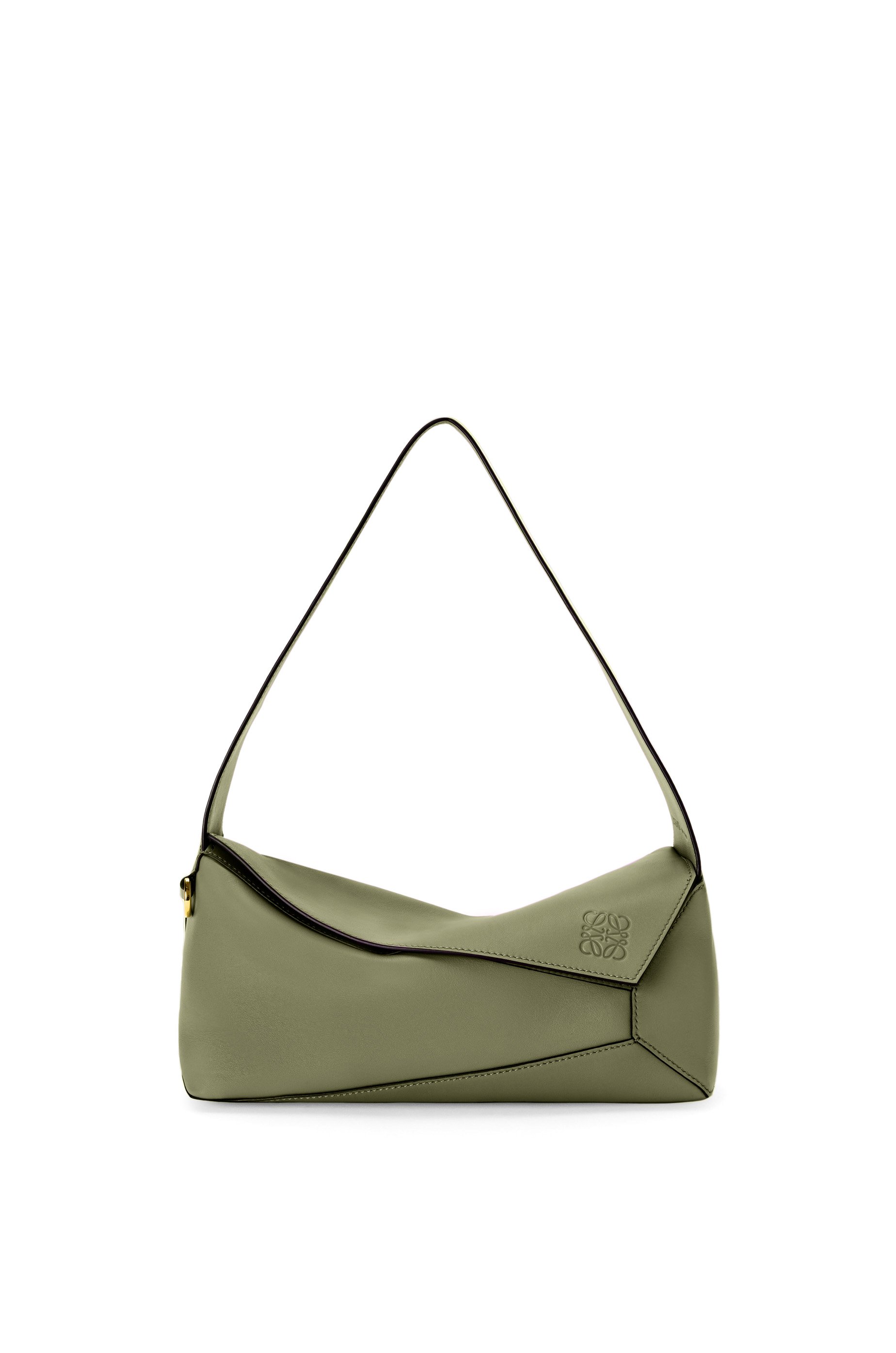 搬入設置サービス付 LOEWE ロエベ ショルダーバッグ レザー 人気