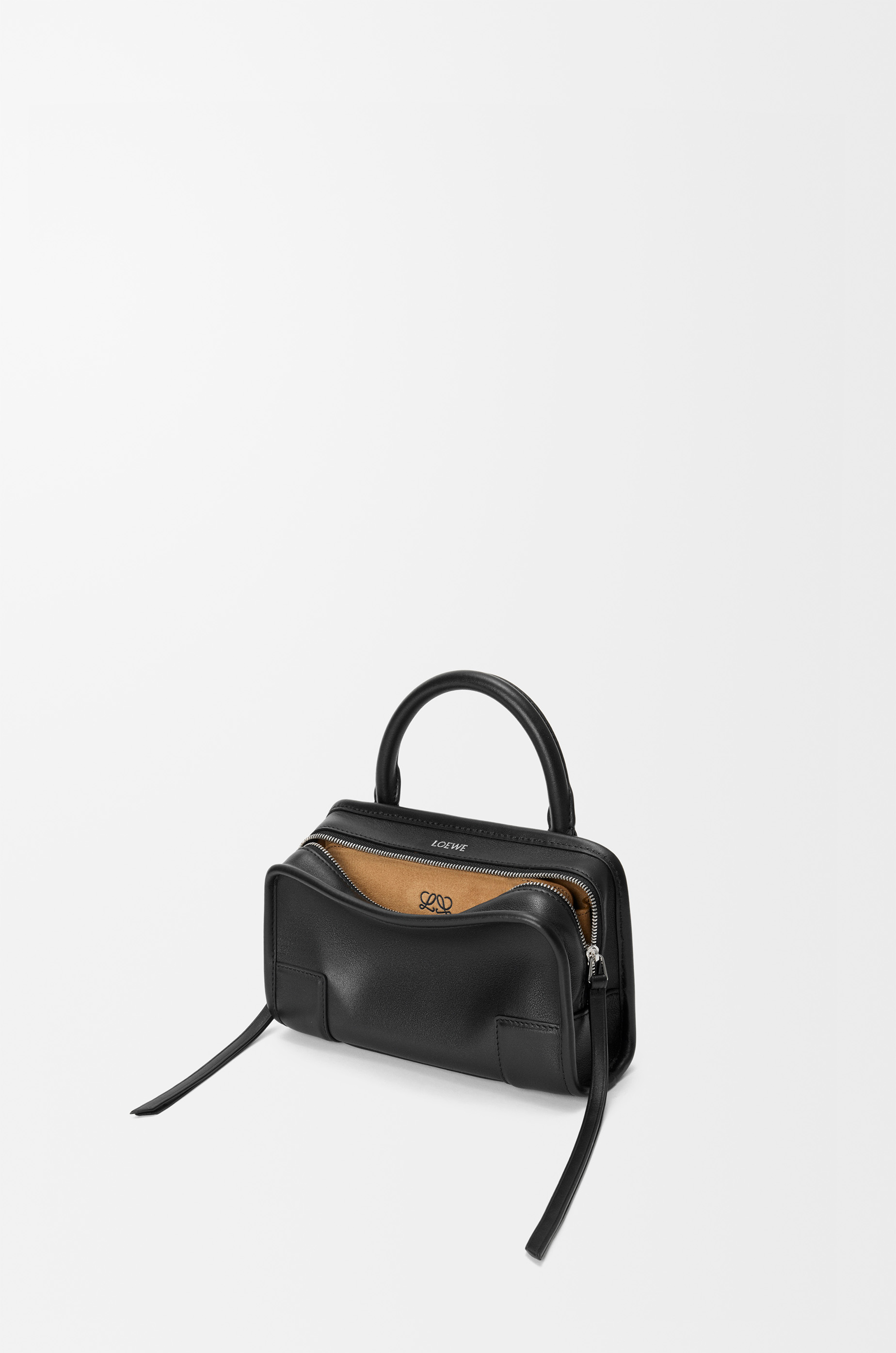 ウィメンズ ロエベ アマゾナバッグ｜アマゾナパースコレクション - LOEWE Japan official website