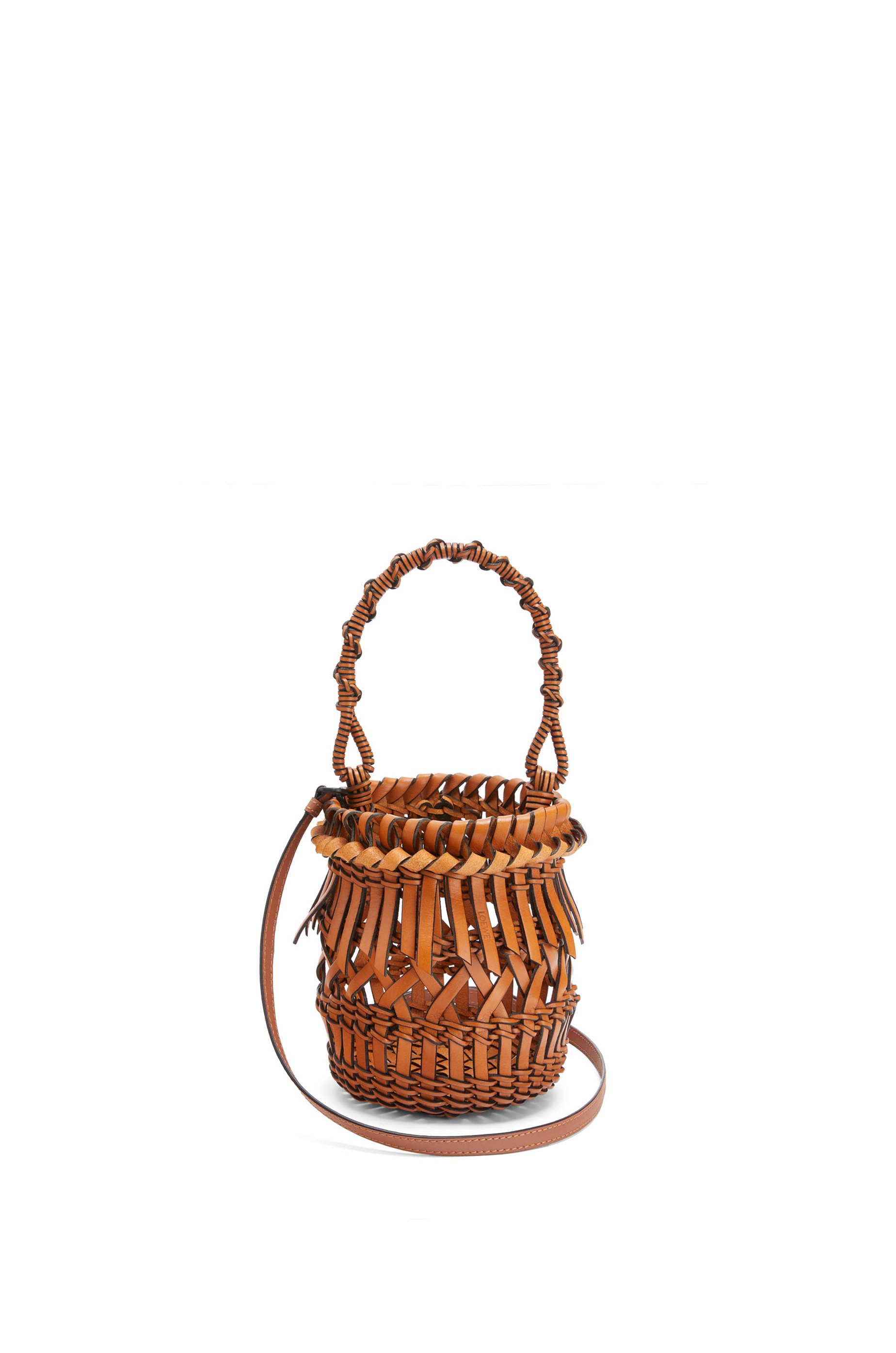 Drawstring bucket bag in palm leaf and calfskin Natural/Tan - LOEWE