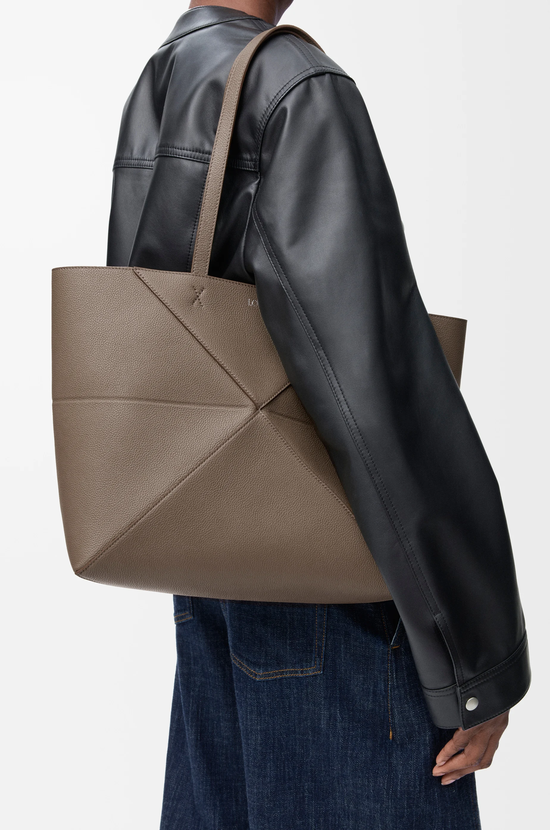 LOEWE Medium horizontal Puzzle Fold tote in soft grained calfskin Taupe