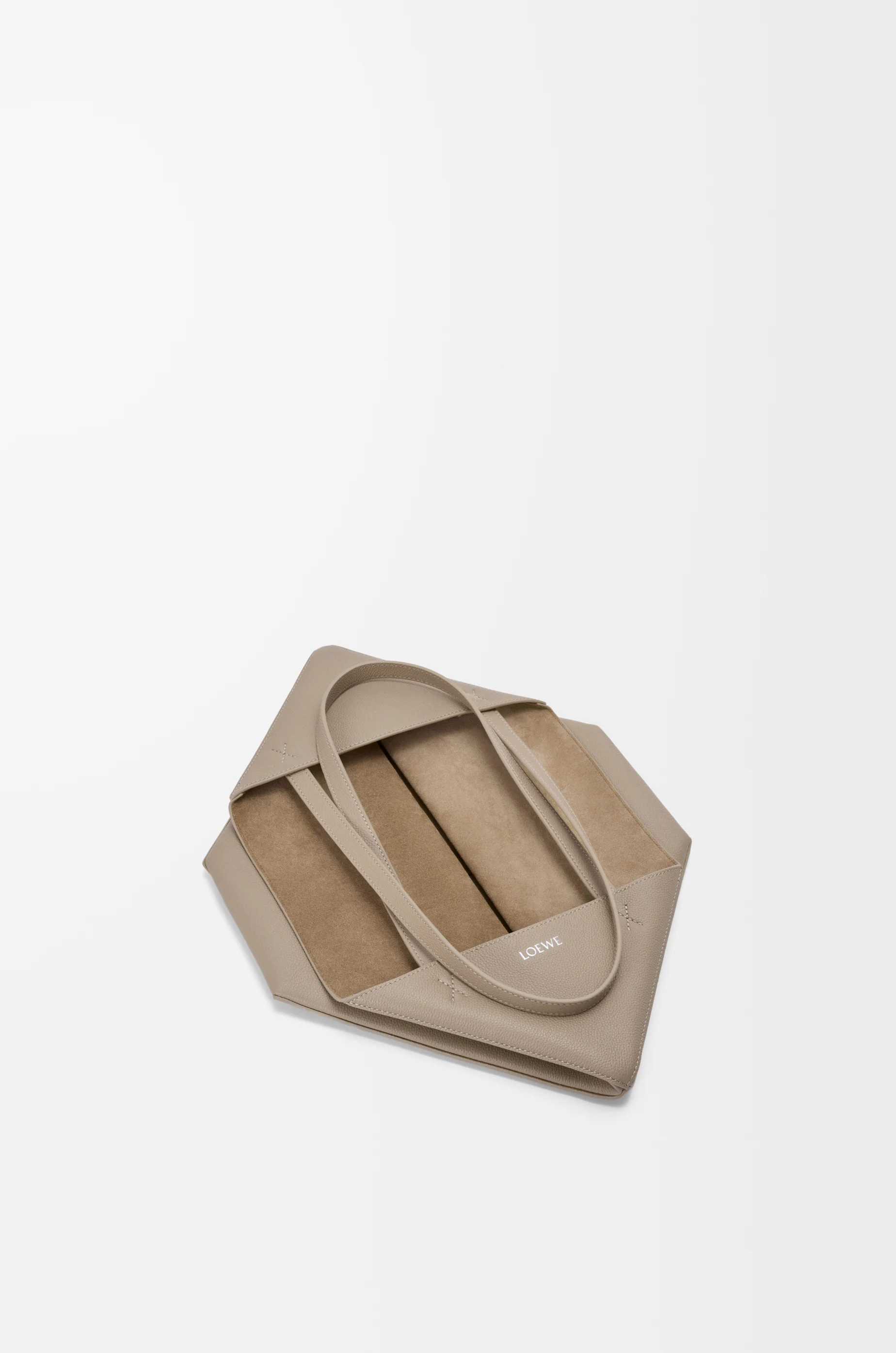 LOEWE 中号柔软粒面牛皮革横版 Puzzle Fold 手袋 粘土色