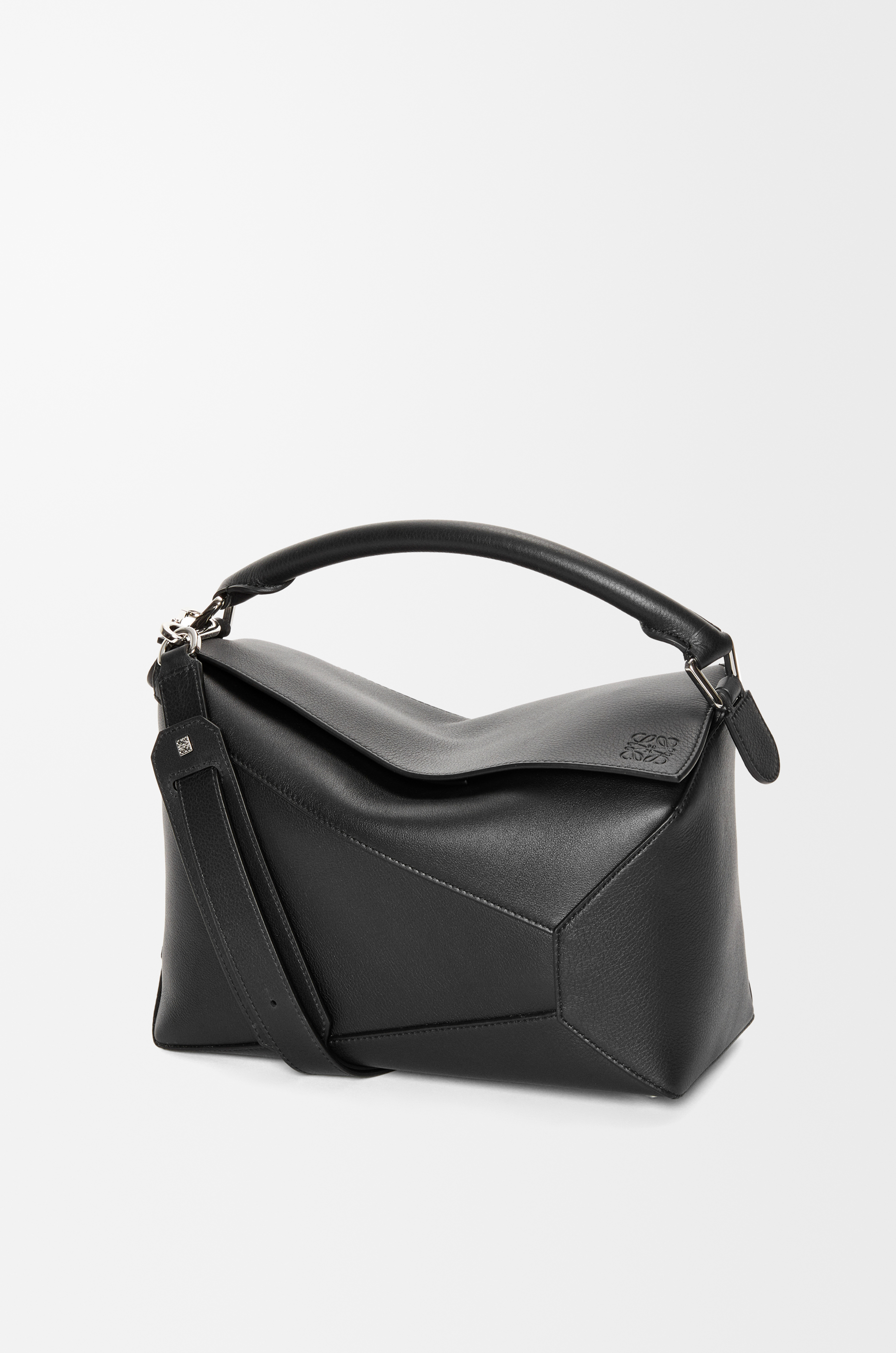 Puzzle bag in classic calfskin