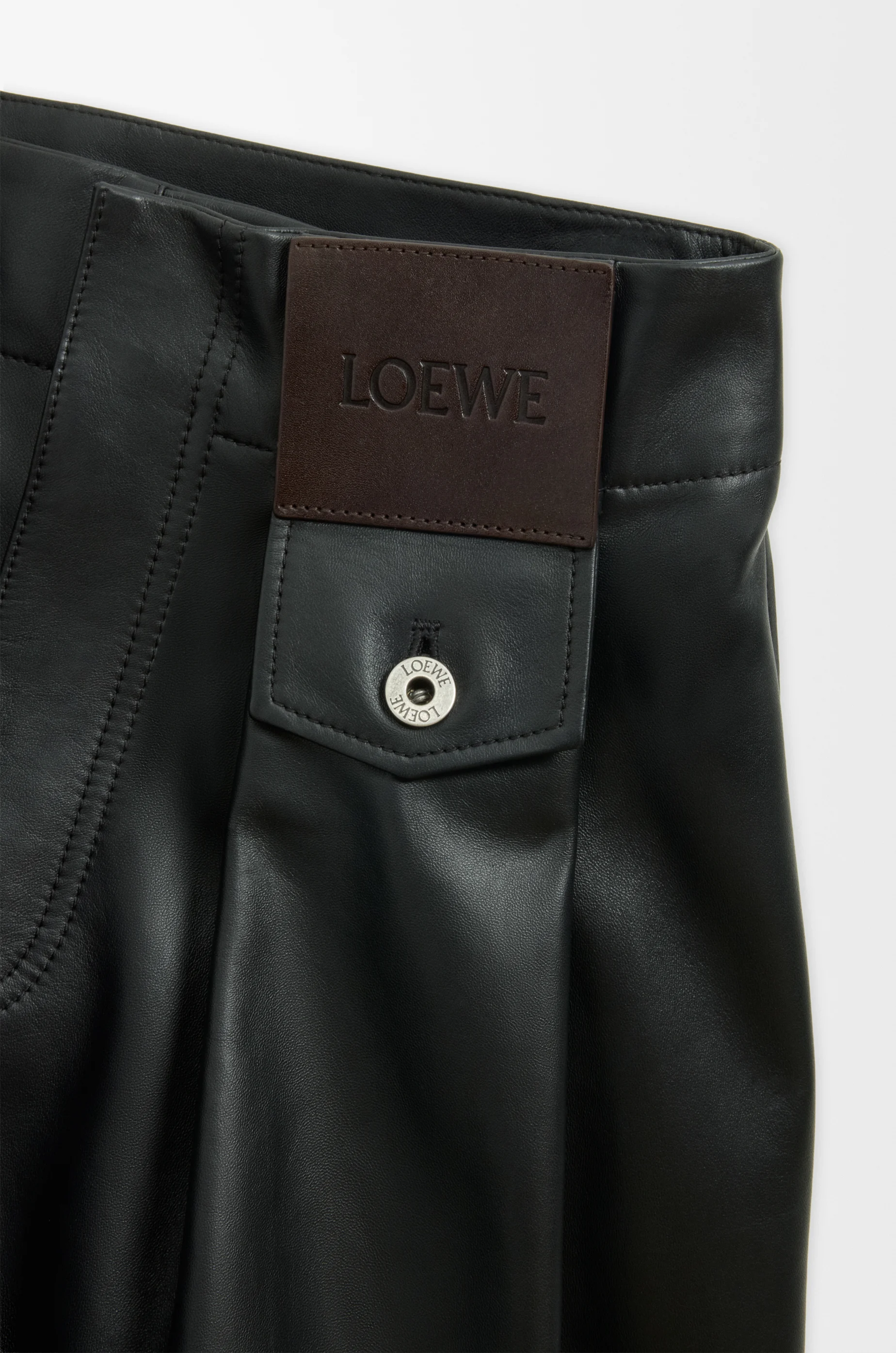 LOEWE Pantalón en piel napa de cordero Negro
