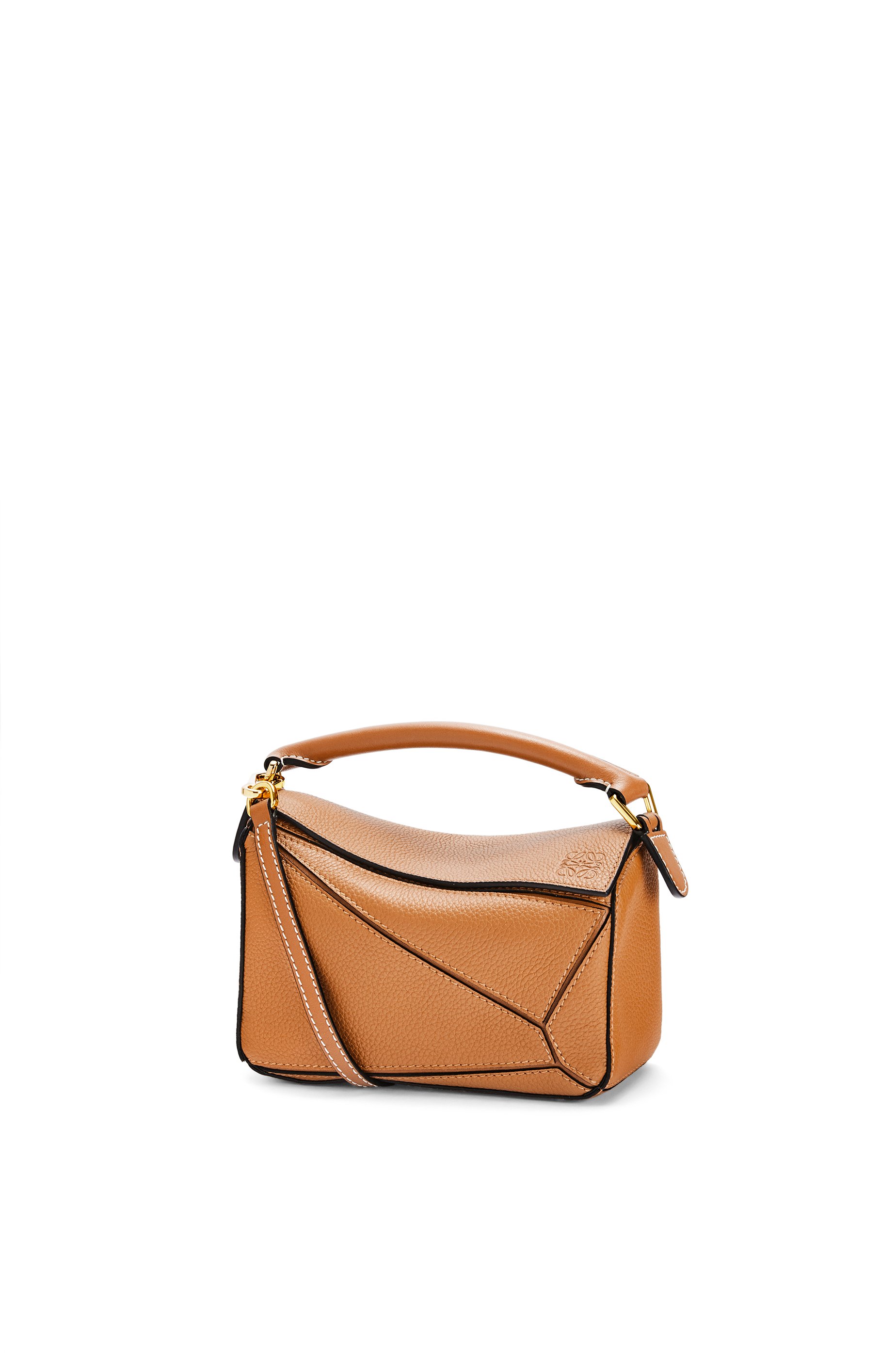 soft grained calfskin Light Caramel - LOEWE