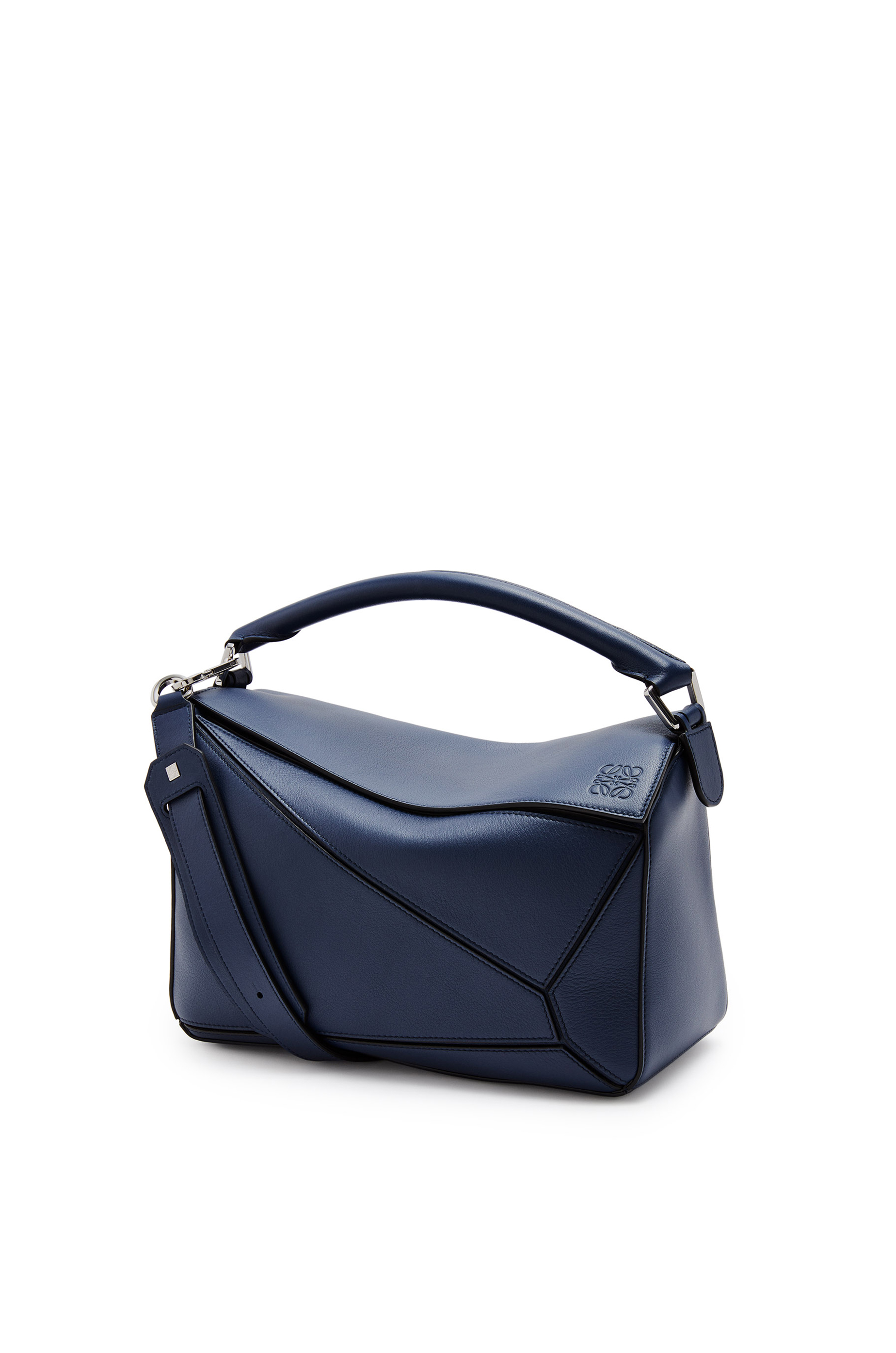 loewe puzzle bag ways to wear