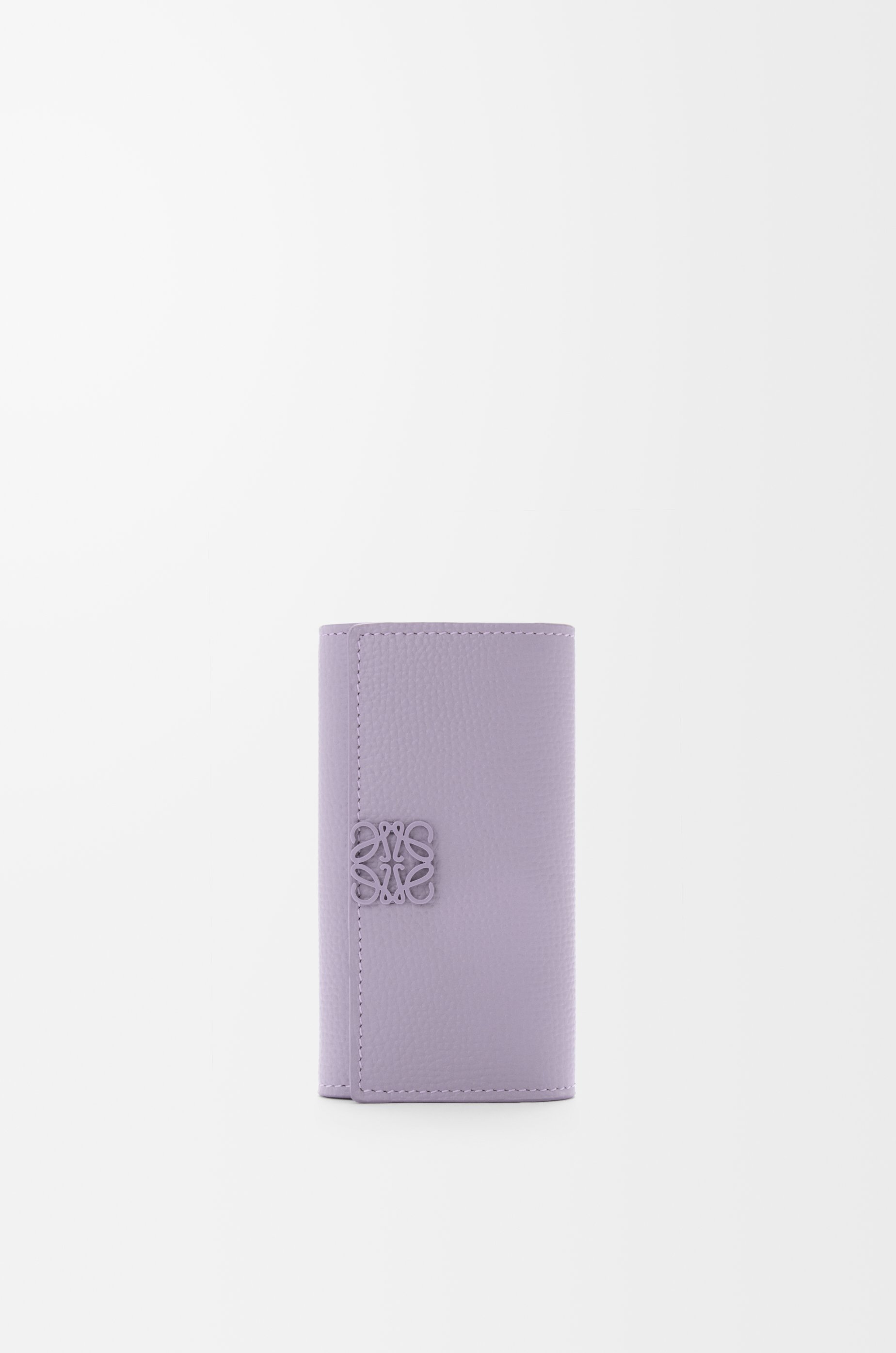 Anagram key case in pebble grained calfskin Purple - LOEWE