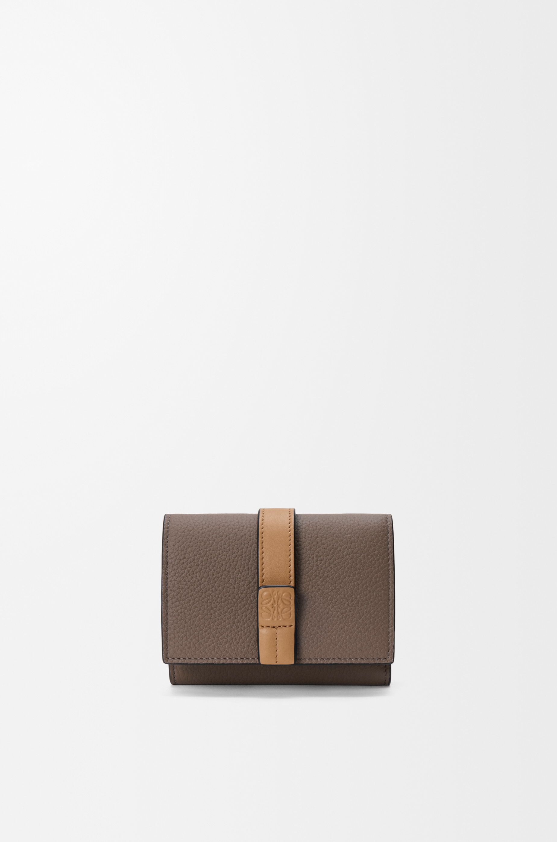 トライフォールド ウォレット（ソフトグレインカーフ） ブラウン