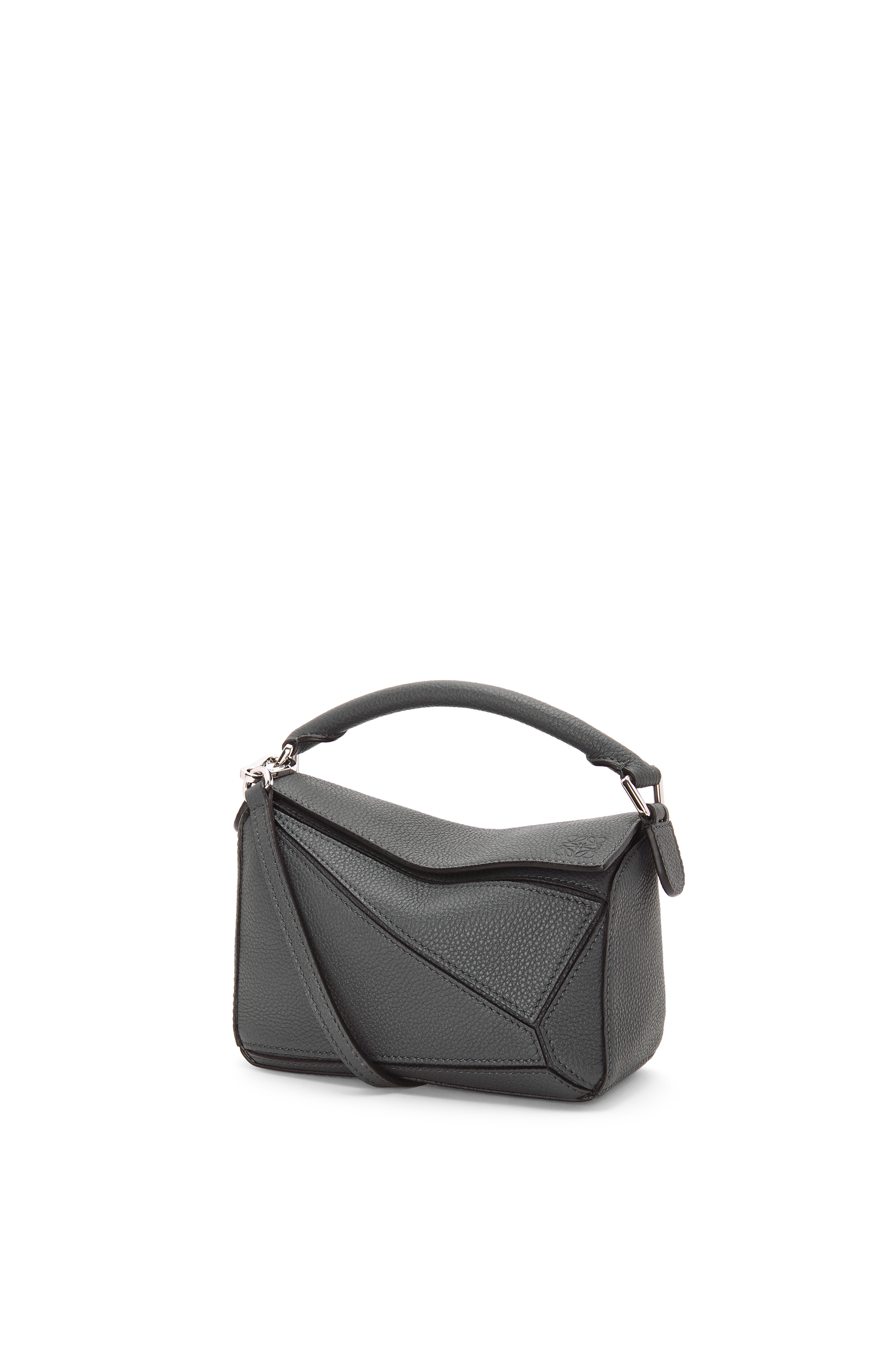 loewe puzzle bag medium